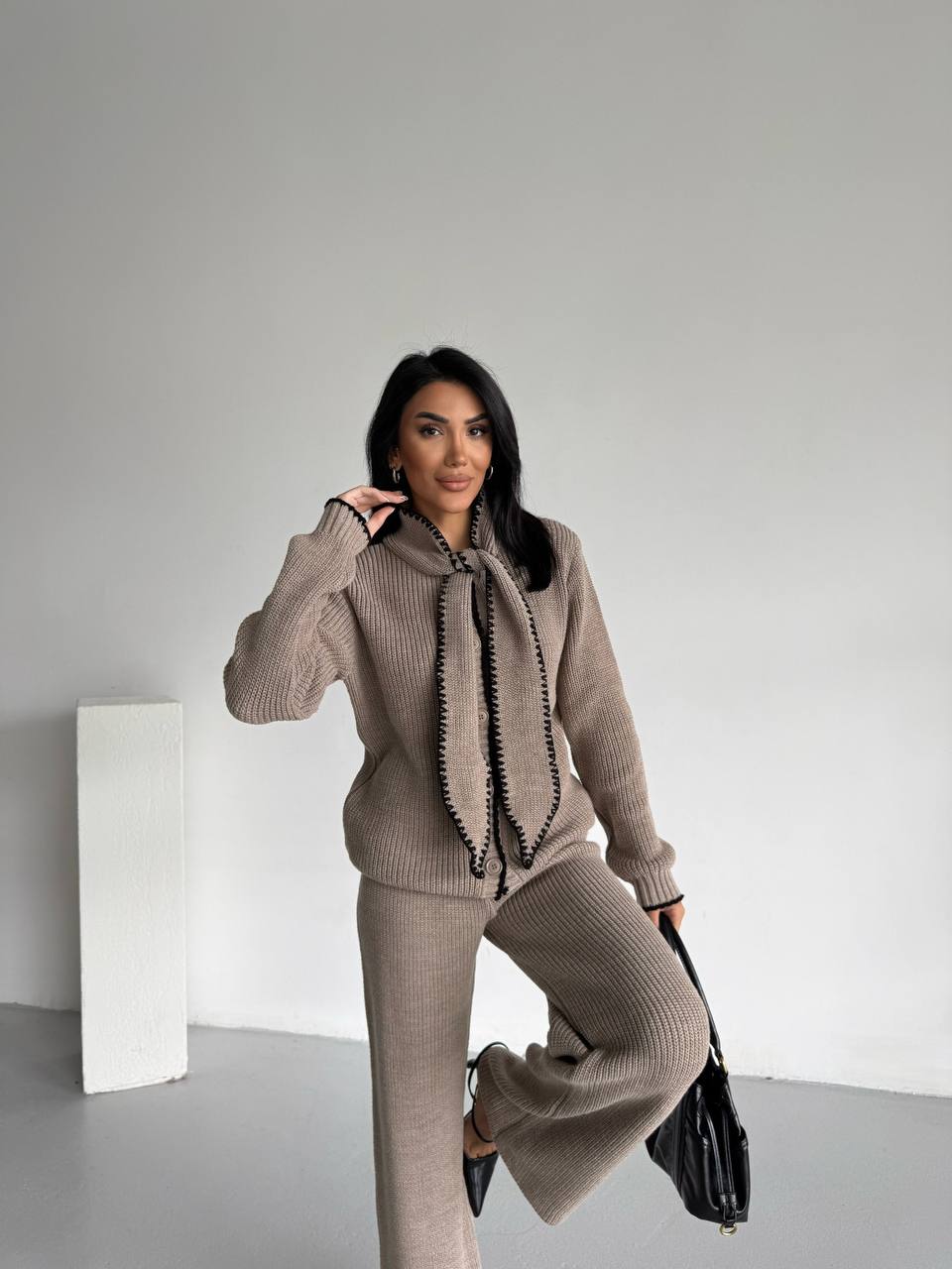 Şal Yaka Triko Takım