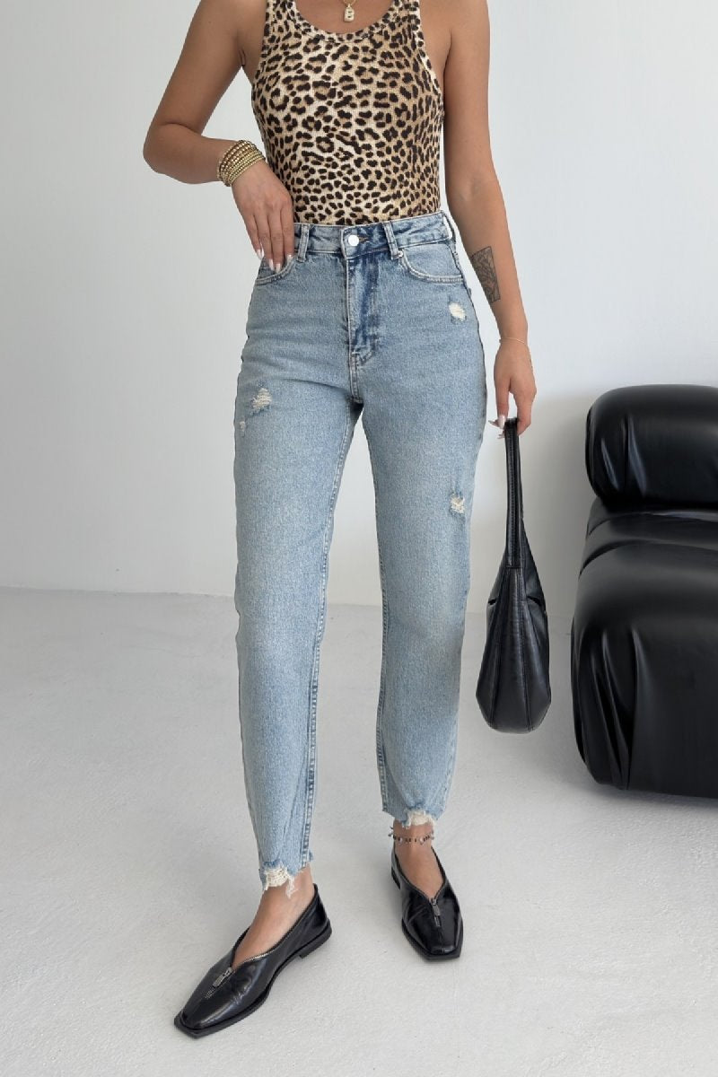 Paçası Mom Fit Kot Pantolon 884