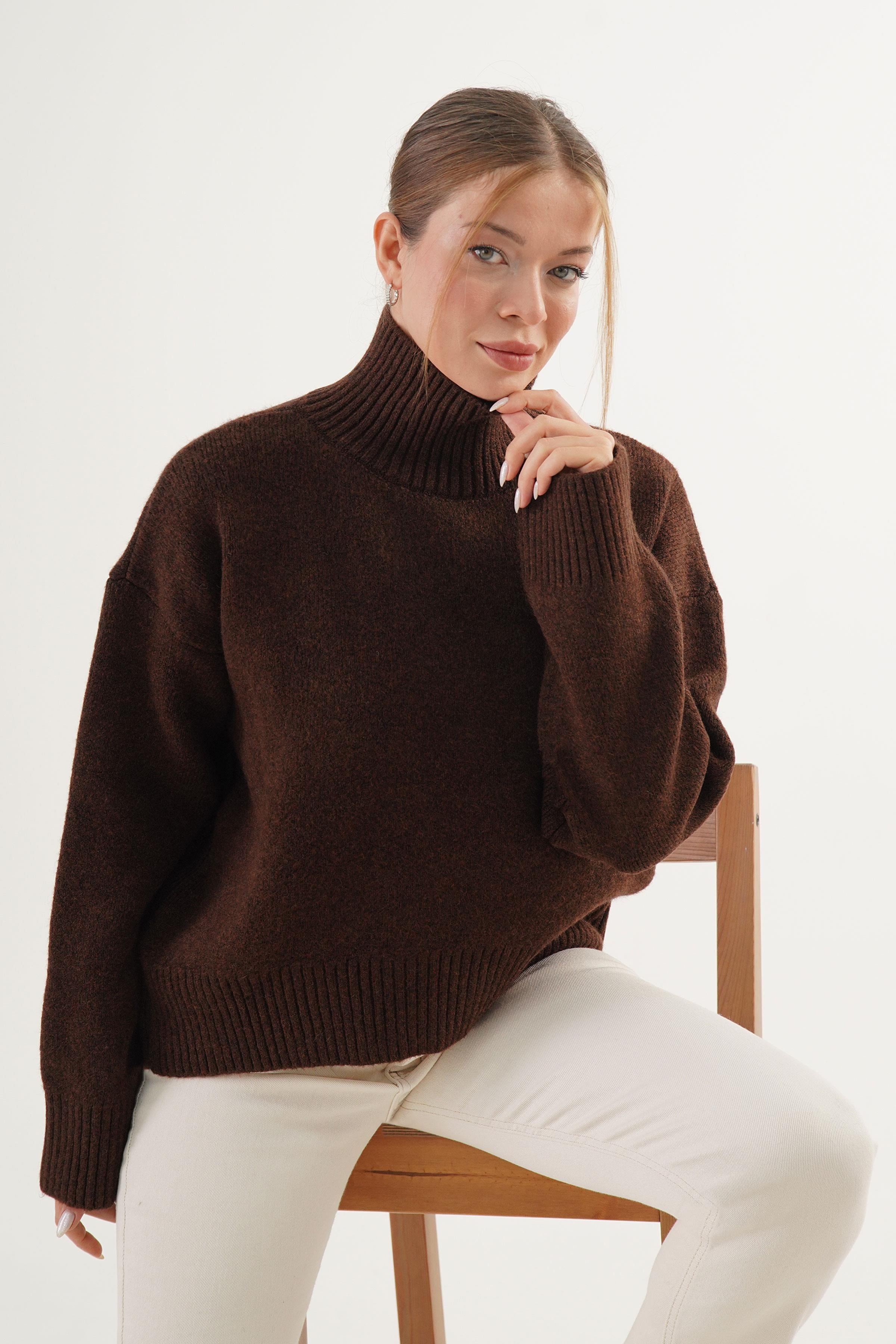 Yarım Balıkçı Yaka Kalın Toptan Kahve Triko Kazak