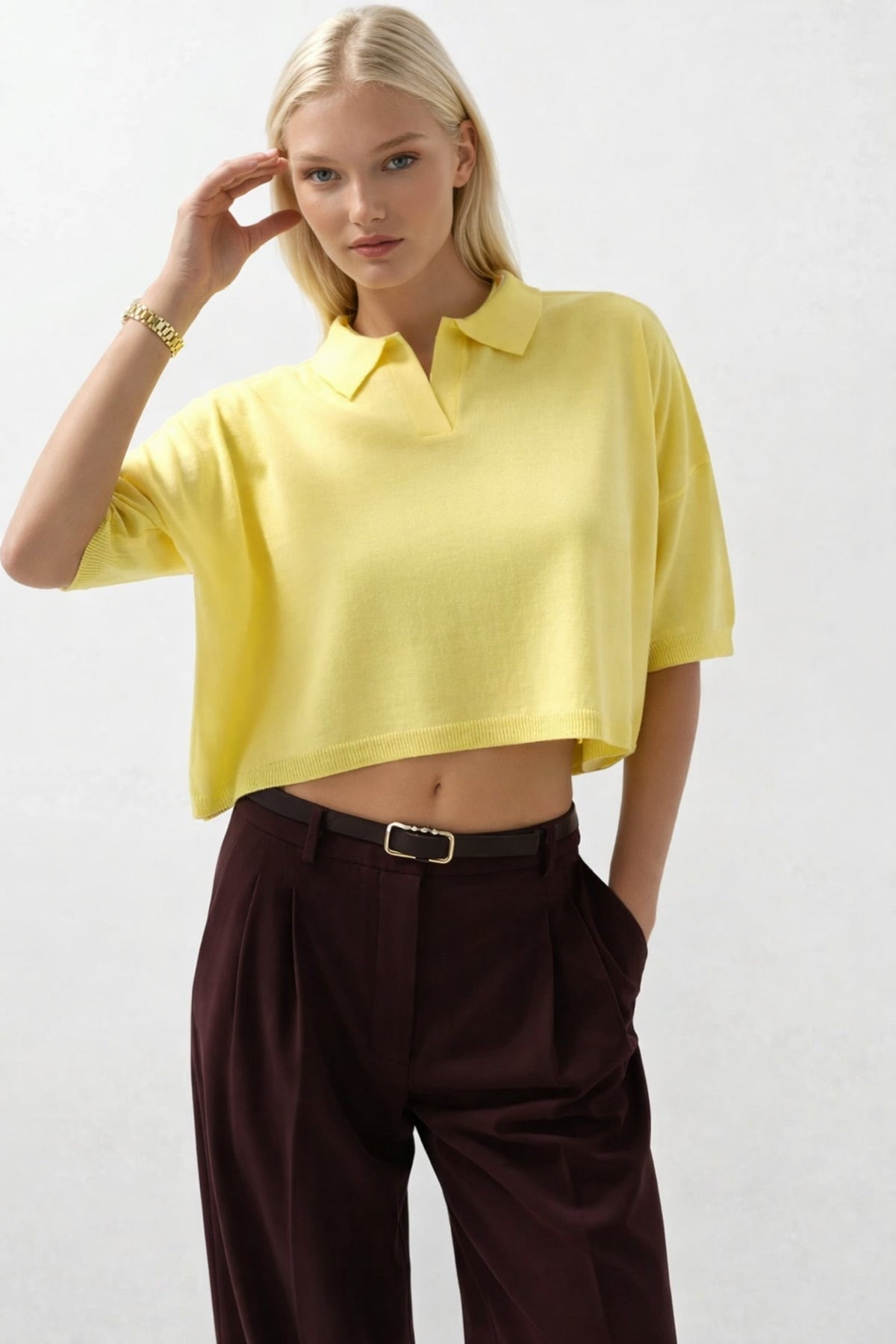 Polo Yaka Crop Dokulu Bluz - Sarı