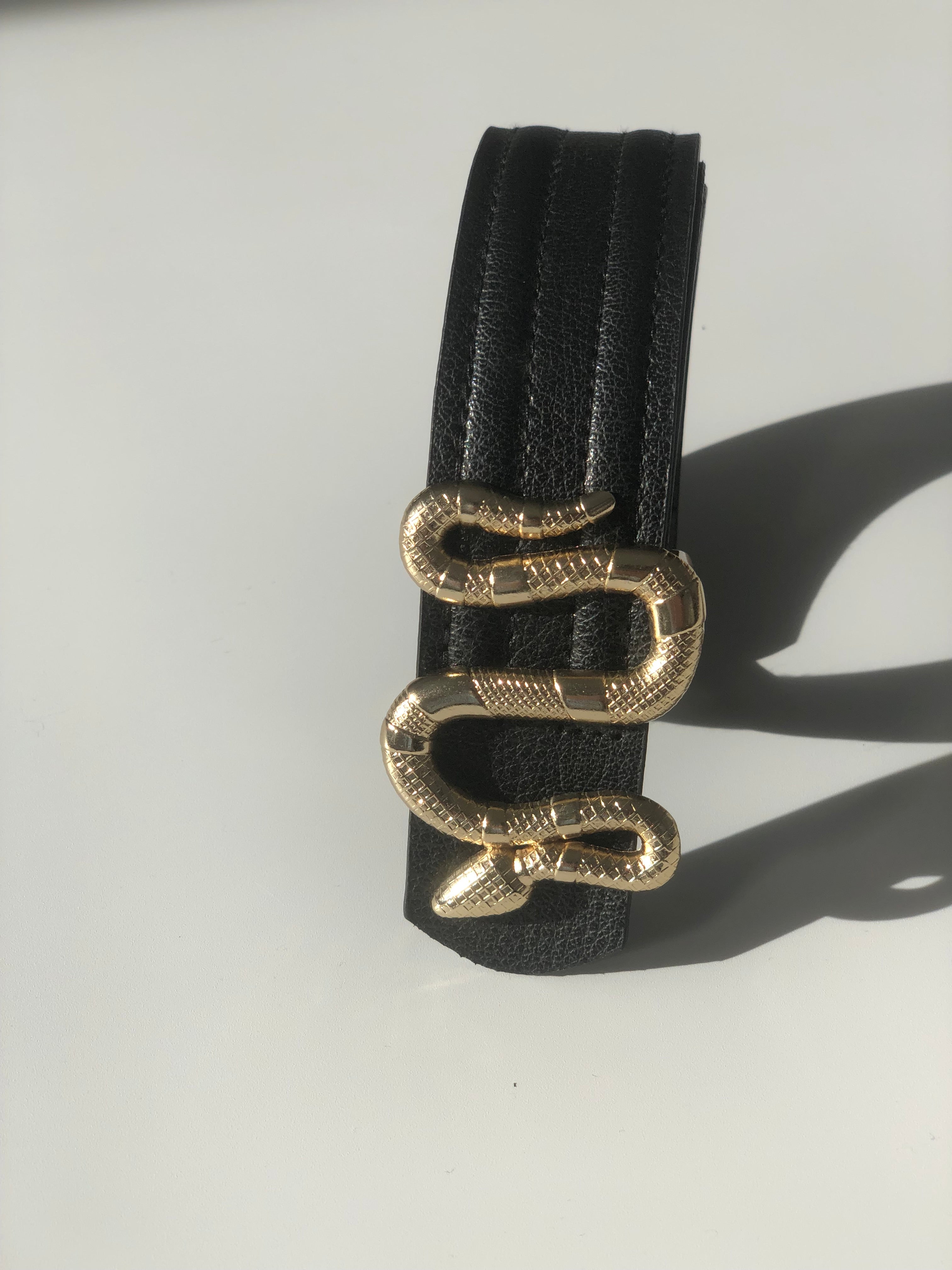 Snake Buckle Domed Belt