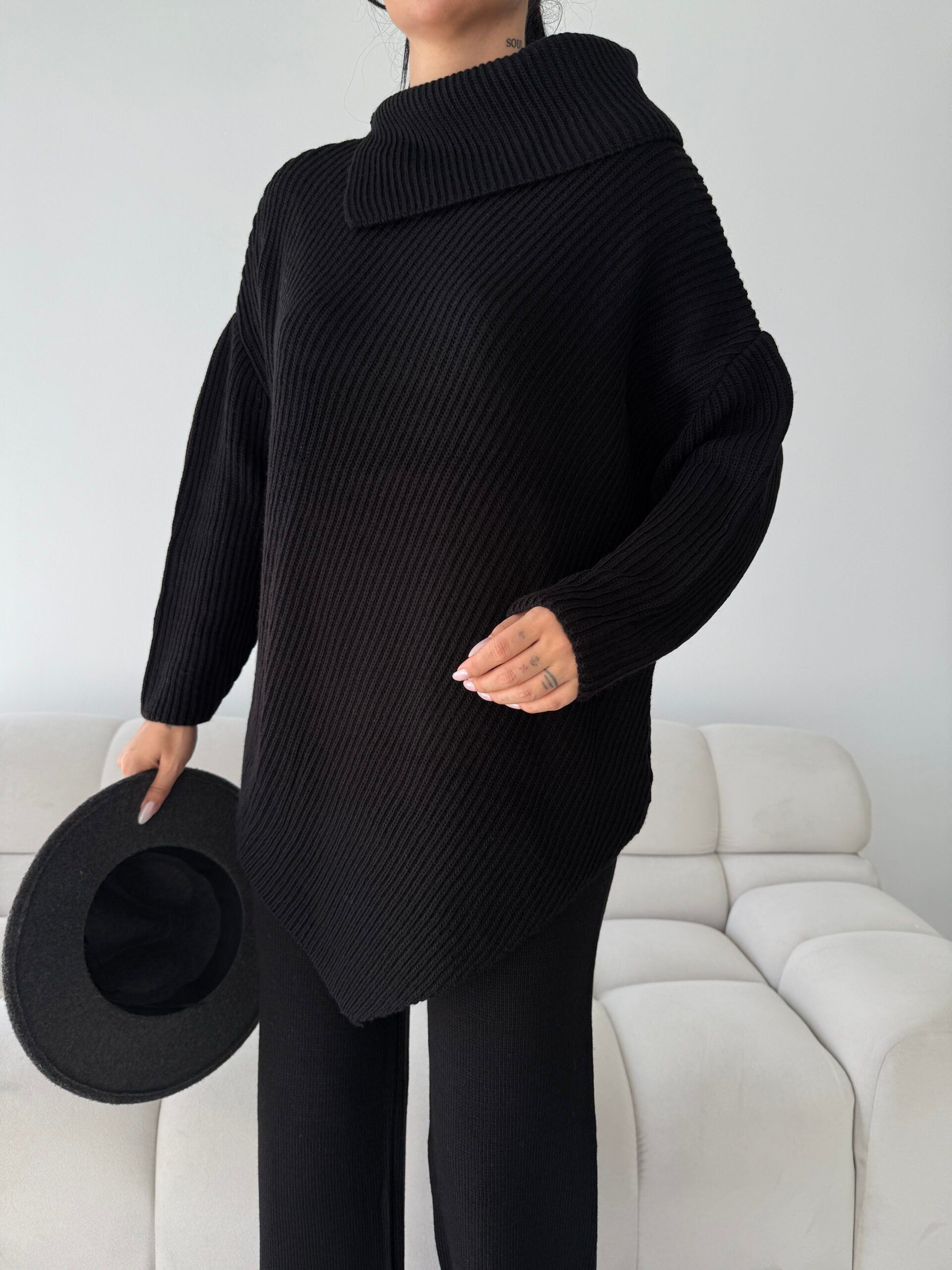 Mektup Yaka Triko Takım 1555