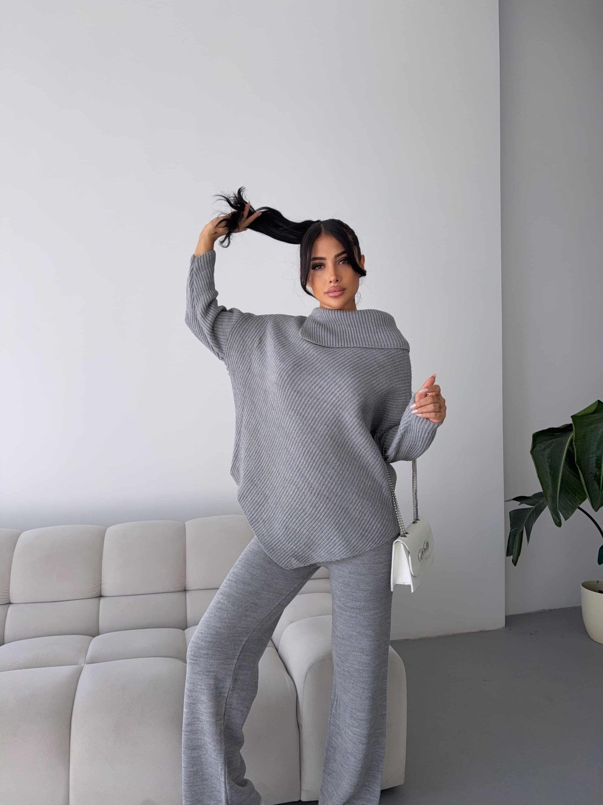 Mektup Yaka Triko Takım 1555