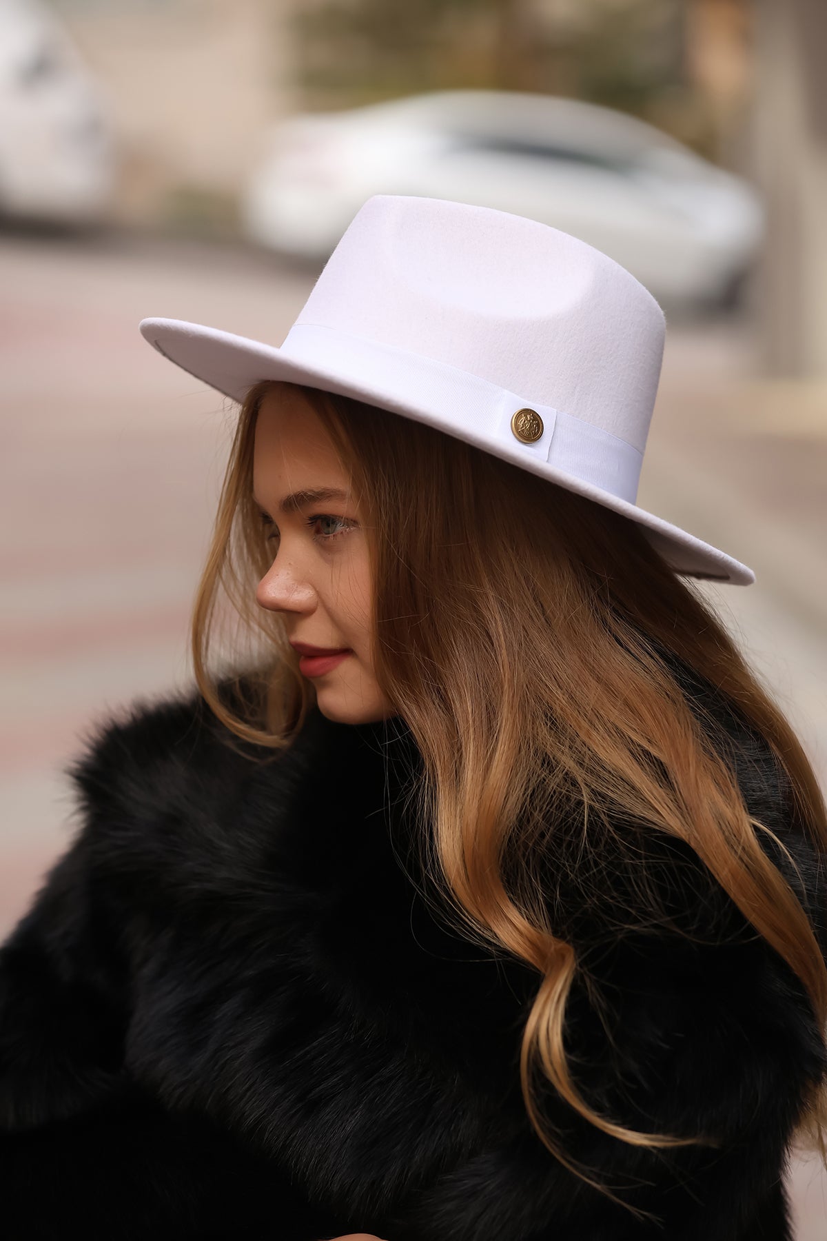 Şık Beyaz Geniş Kenarlı Zarif Panama Fötr Şapka - Kaliteli Ve Şık Aksesuar Spk1145