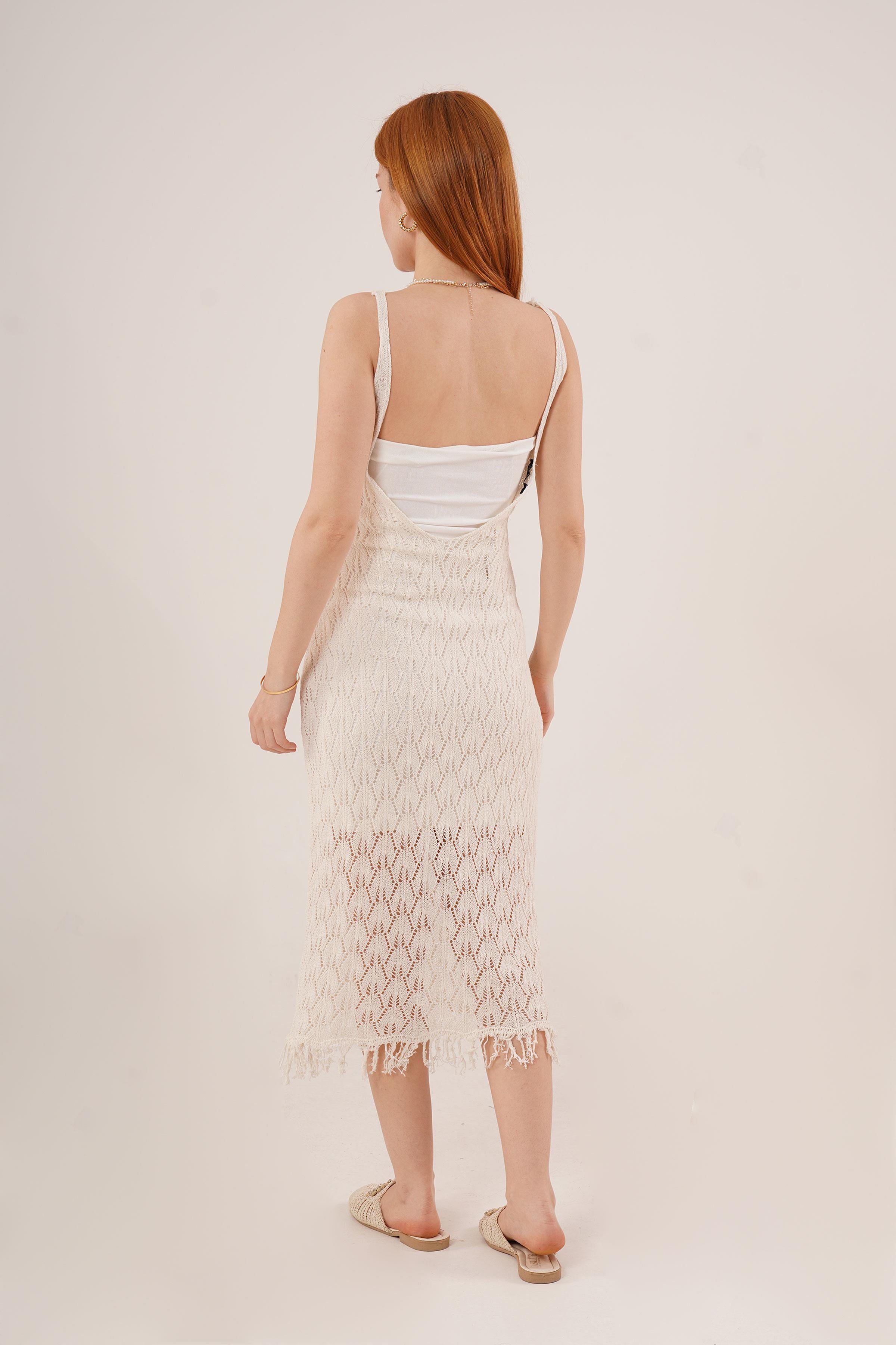 Ajurlu V Yaka Püskül Detaylı Krem Toptan Elbise