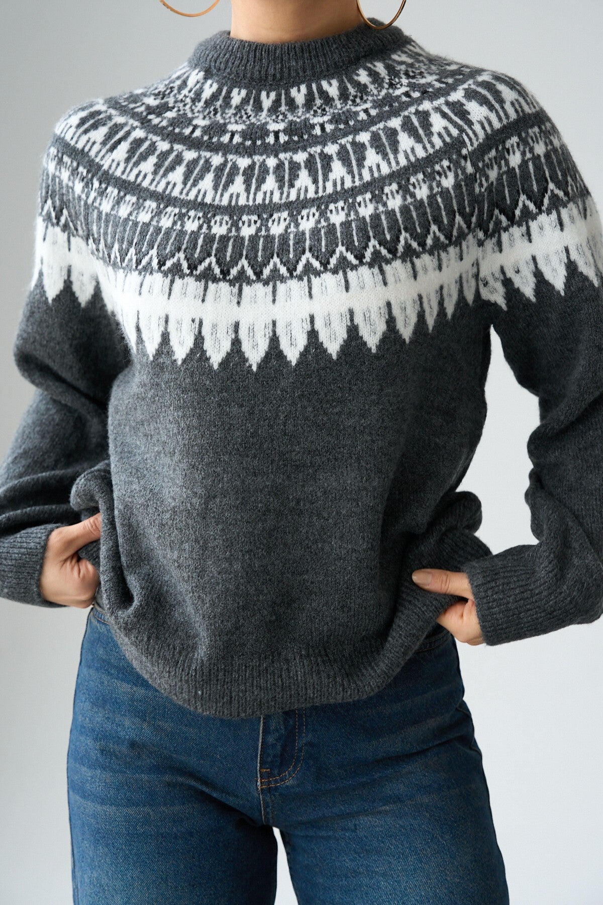 Anthracite-Bone Long-Sleeve Jacquard Sweater