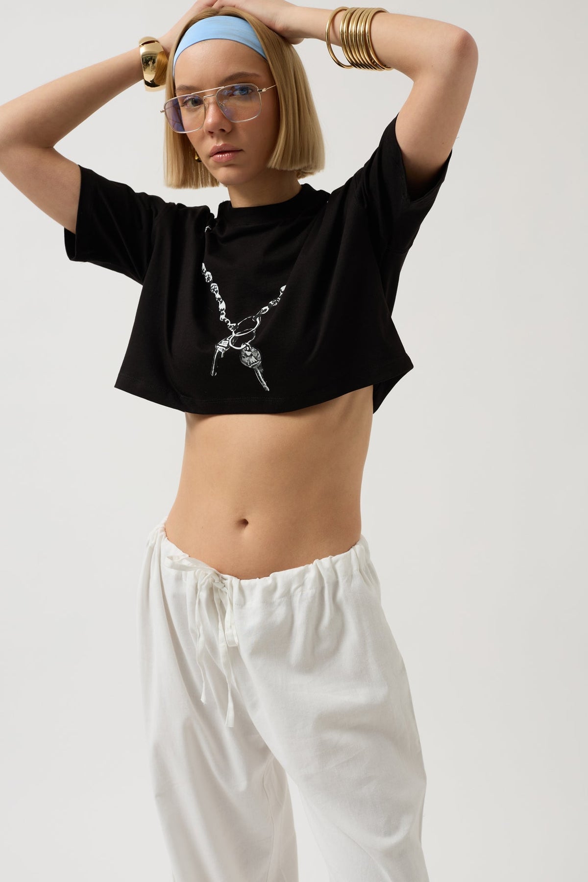 Zincir Baskılı Crop T-Shirt - Beyaz