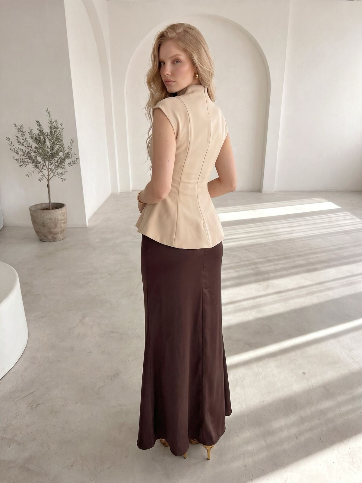 BEJ 20733 DİK YAKA TAKIM