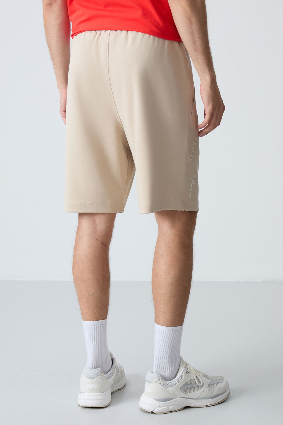 Bej Pamuklu Kalın Yumuşak Dokulu Standart Fit Basic Erkek Şort  - 81278