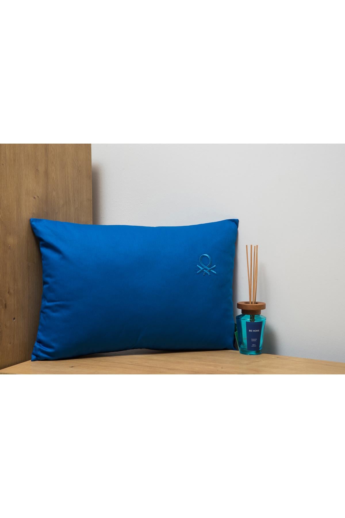 Benetton 100% Pamuk 35*50 Cm Düz Kırlent Dolu Mavi