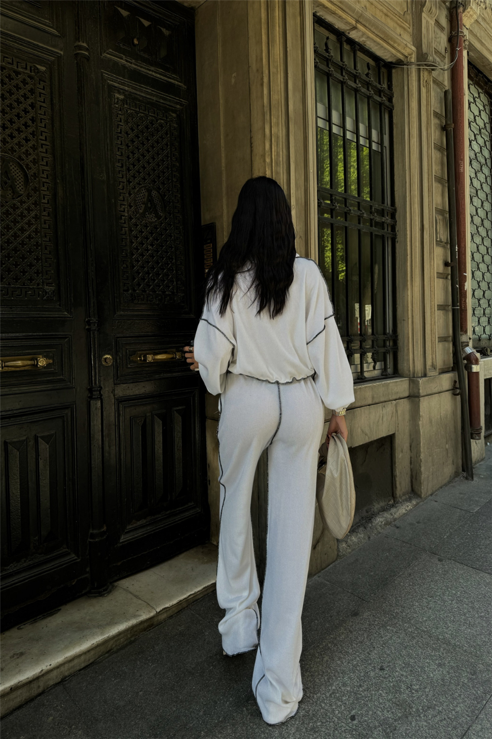 BİYELİ BLUZ PANTOLON TAKIM ŞÖNİL KUMAŞ - Beyaz