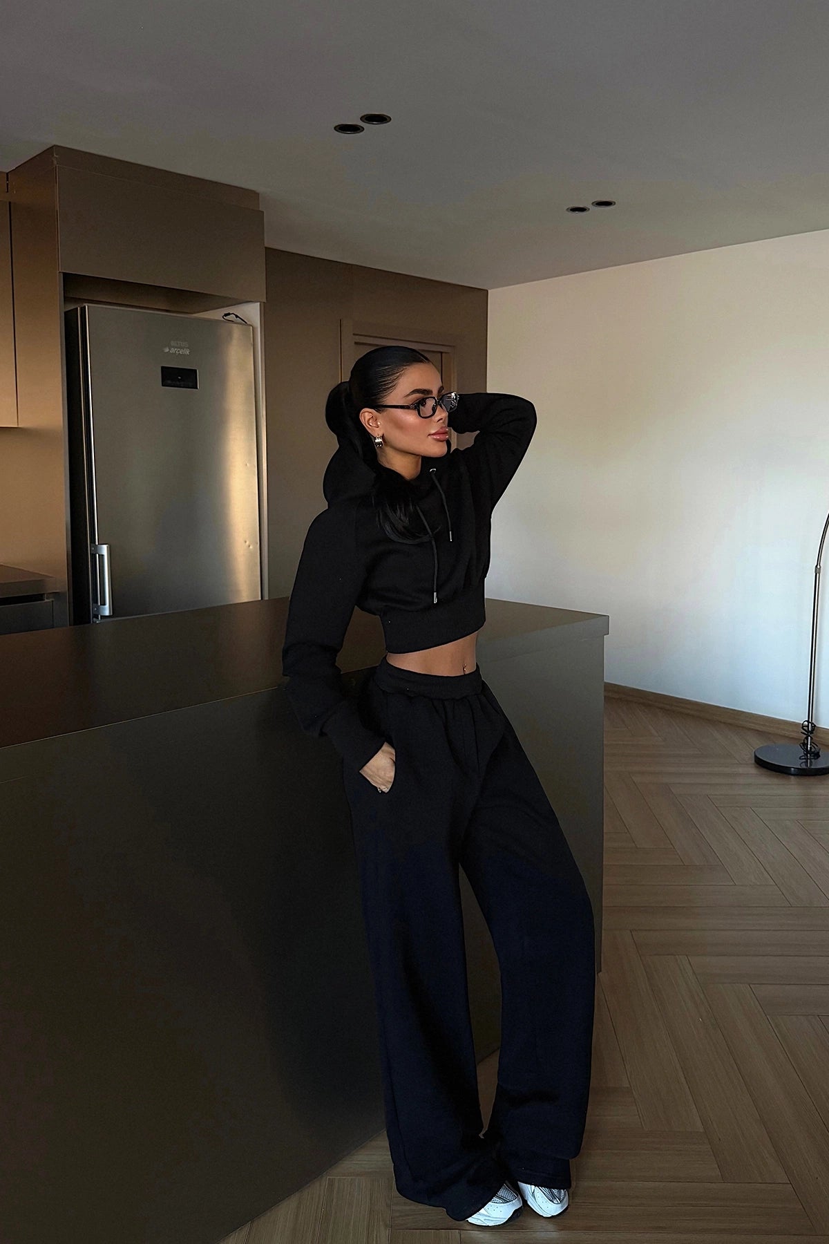 Siyah Scarf Kapşonlu Eşofman Takım