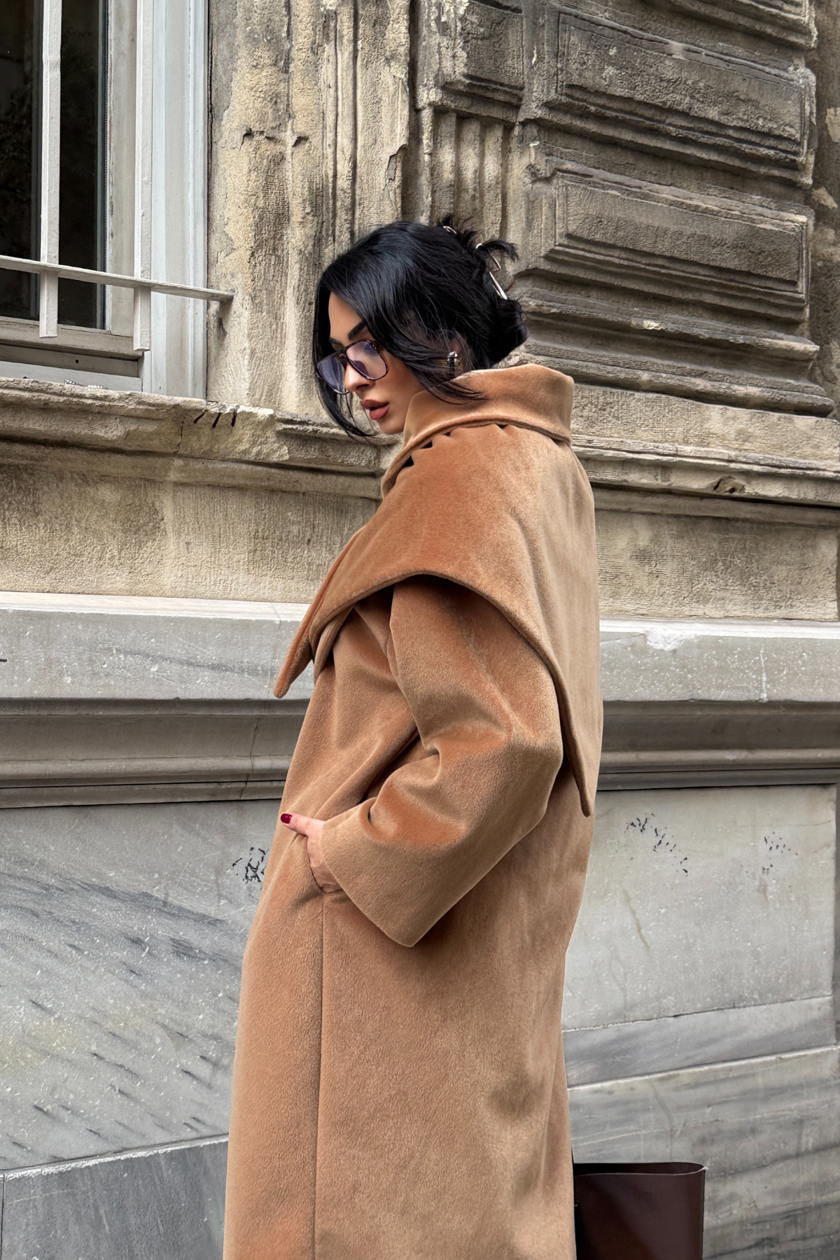 Camel Geniş Yakalı Fox Kumaş Kaban