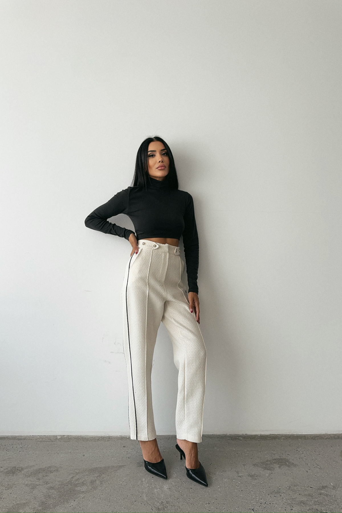 CHANEL PANTOLON YAN BİYELİ - Beyaz