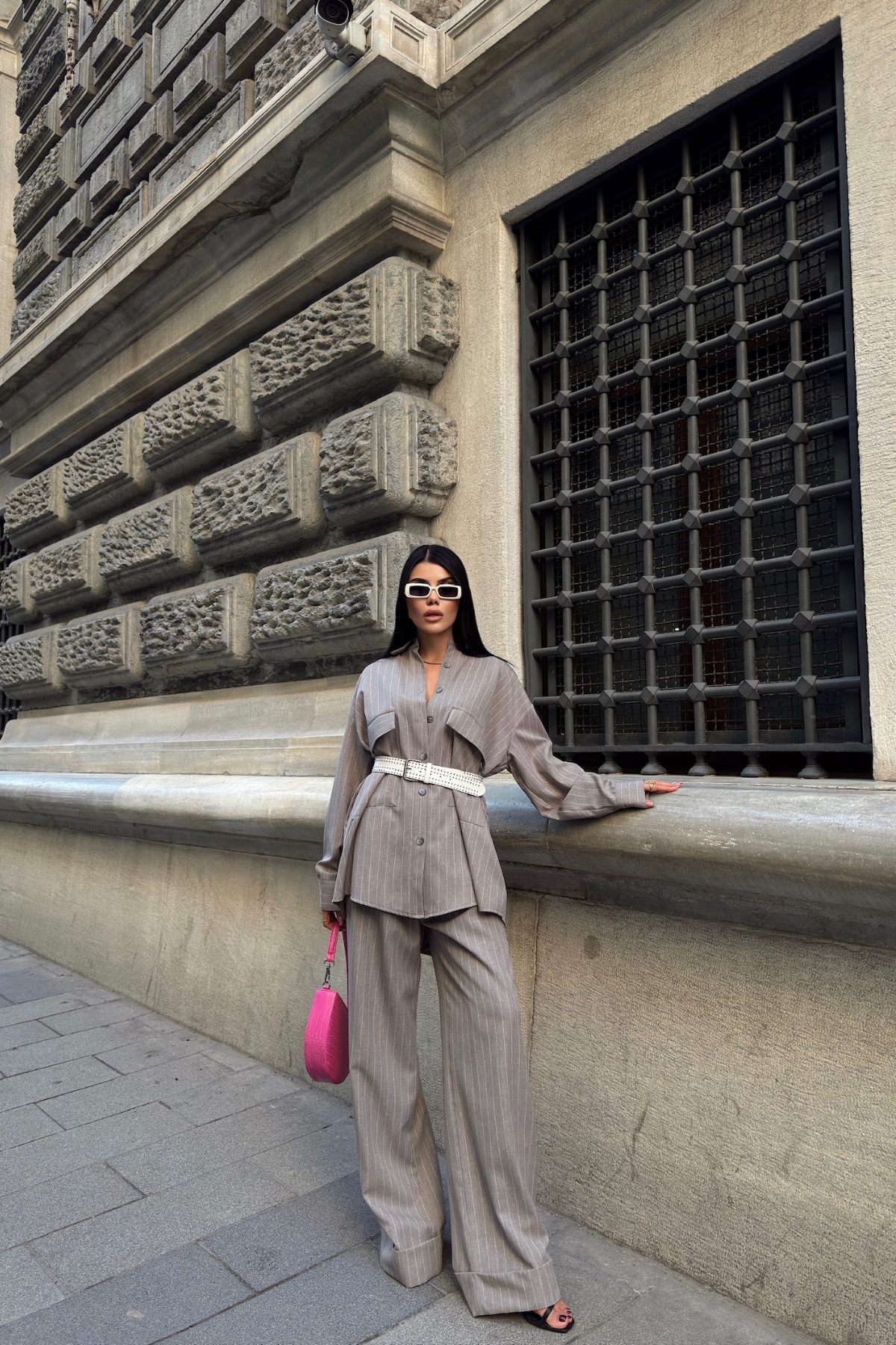 ÇİZGİLİ ARKA TASARIM  DETAYLI  GÖMLEK-PANTOLON TK - Gri