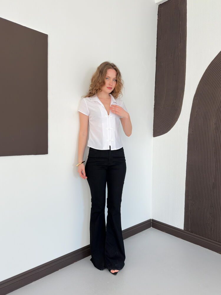 D 3048 ÇİN DÜĞMELİ GÖMLEK