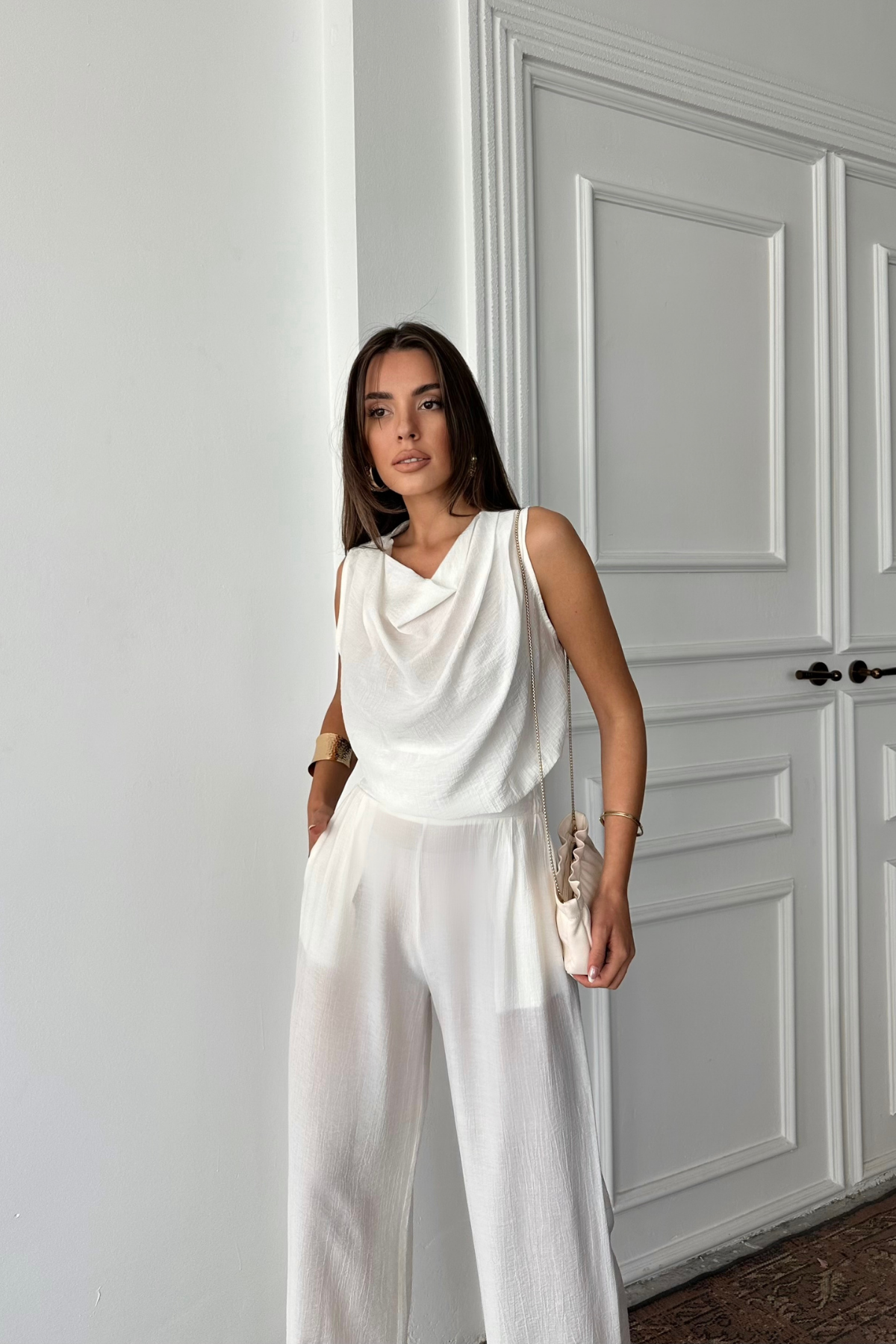 DEGAJE YAKA KOLSUZ BLUZ - PANTOLON TAKIM - Beyaz