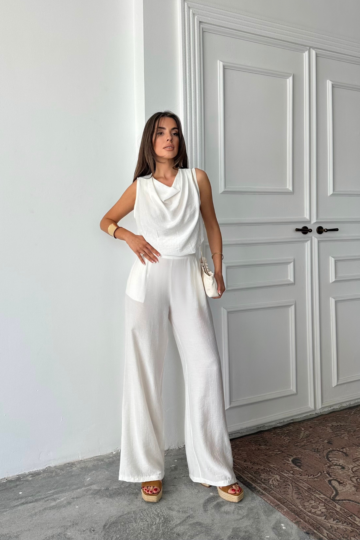 DEGAJE YAKA KOLSUZ BLUZ - PANTOLON TAKIM - Beyaz