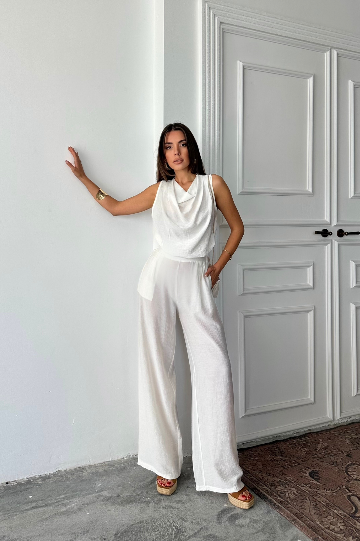 DEGAJE YAKA KOLSUZ BLUZ - PANTOLON TAKIM - Beyaz