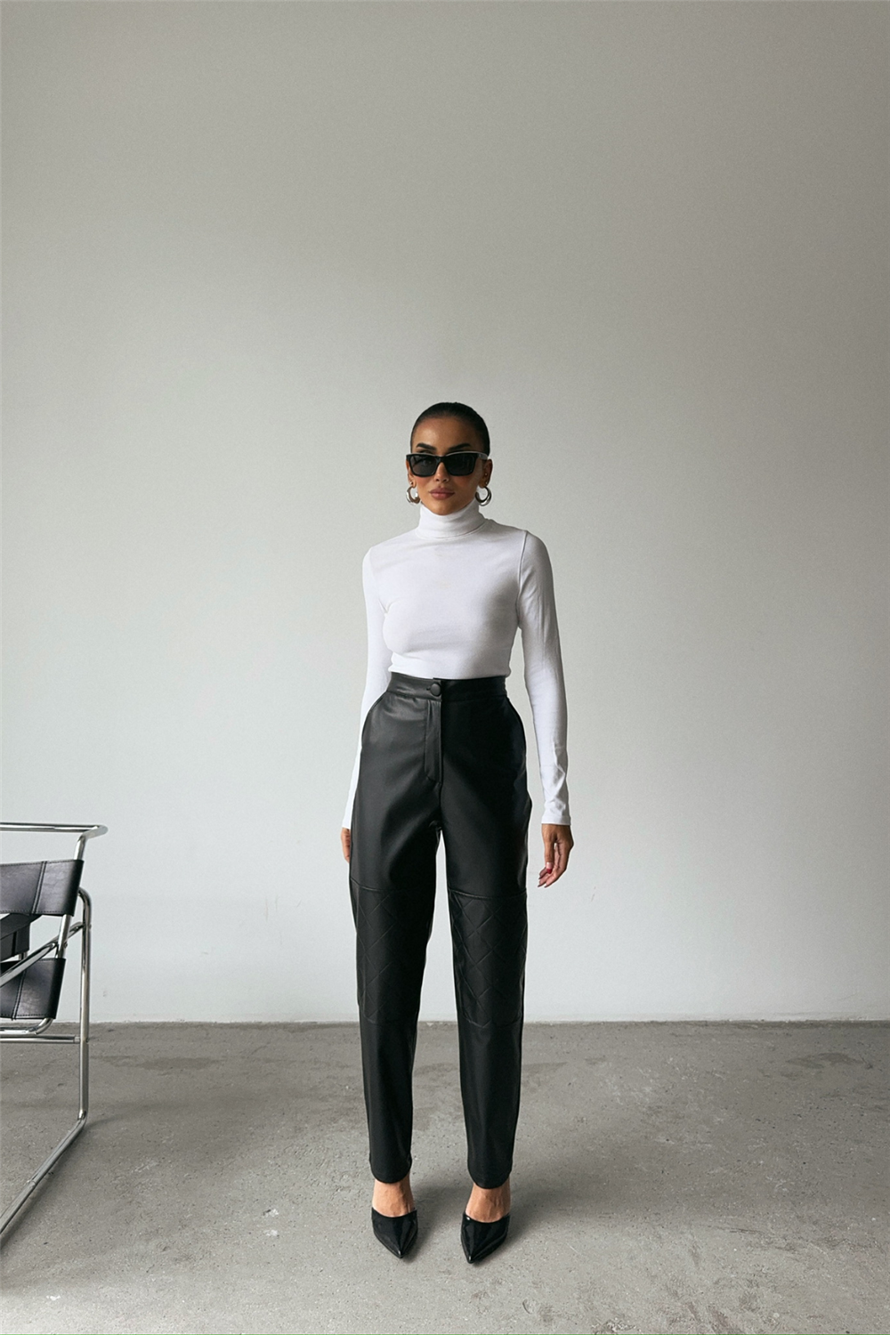 DERİ PANTOLON DİZ PARÇALI - Siyah