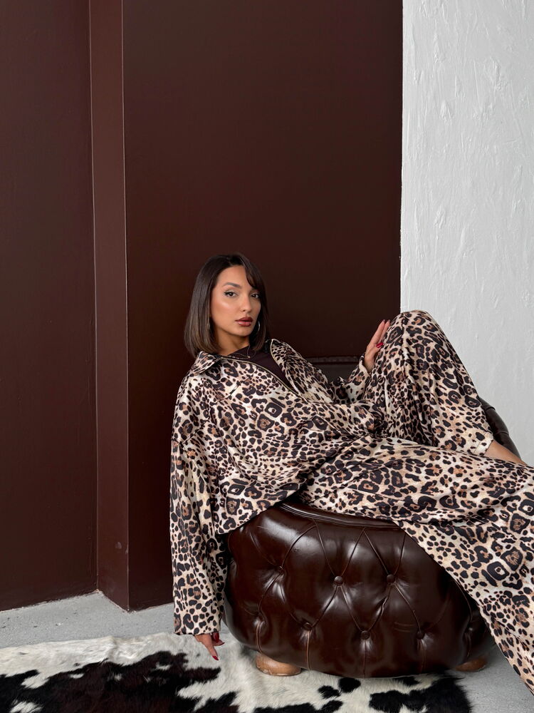 Topshow Leopar Baskılı Saten Toptan Mont