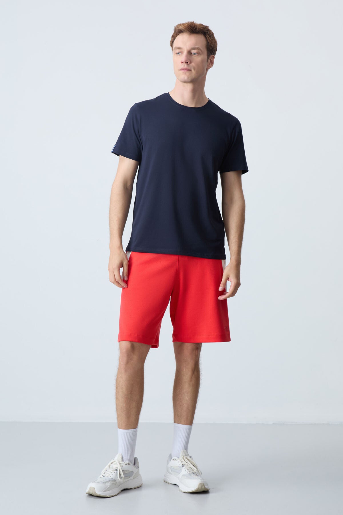 Fiesta Pamuklu Kalın Yumuşak Dokulu Standart Fit Basic Erkek Şort  - 81280