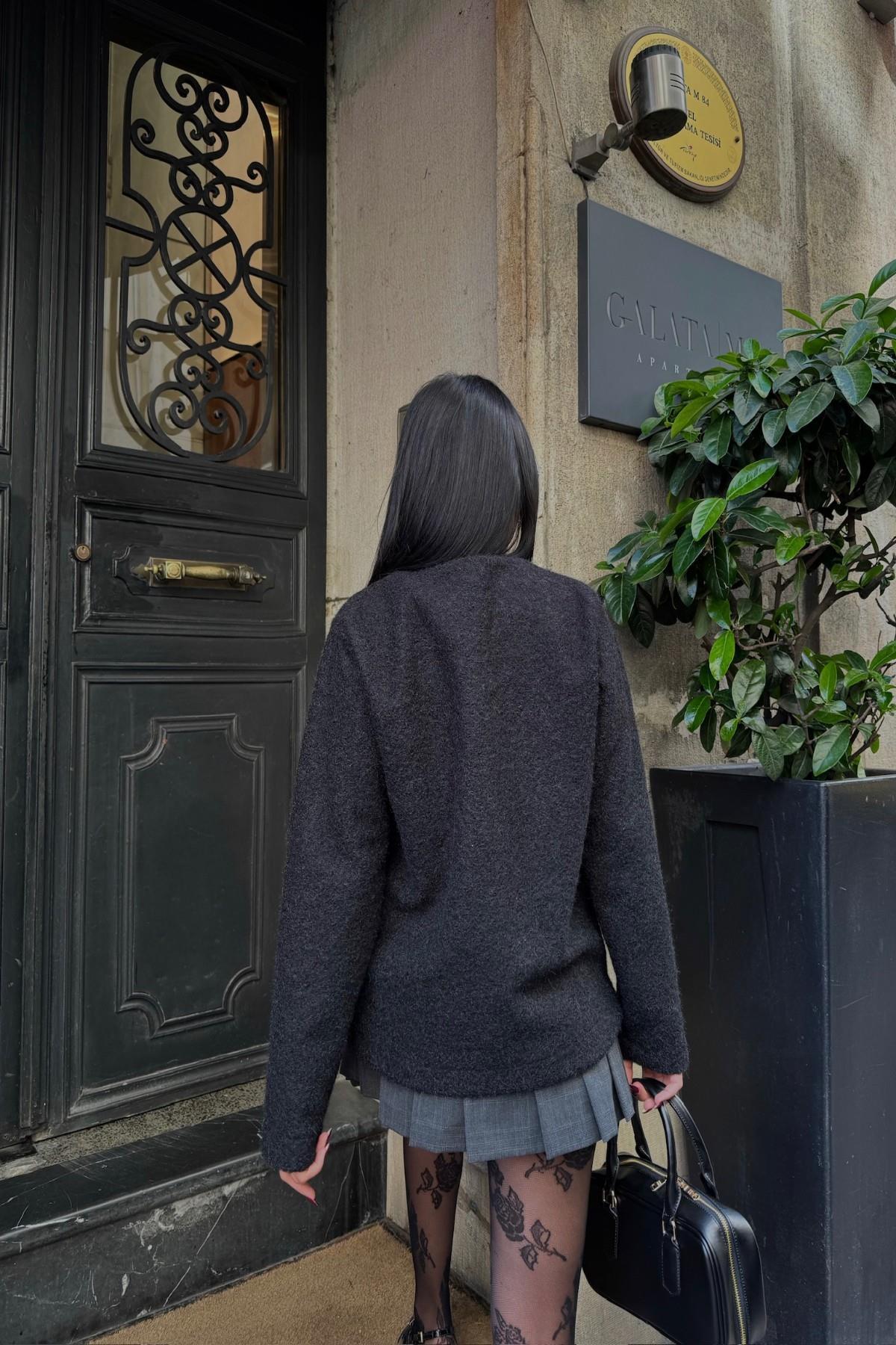 FIRÇALI KAŞE CROP CEKET - Siyah