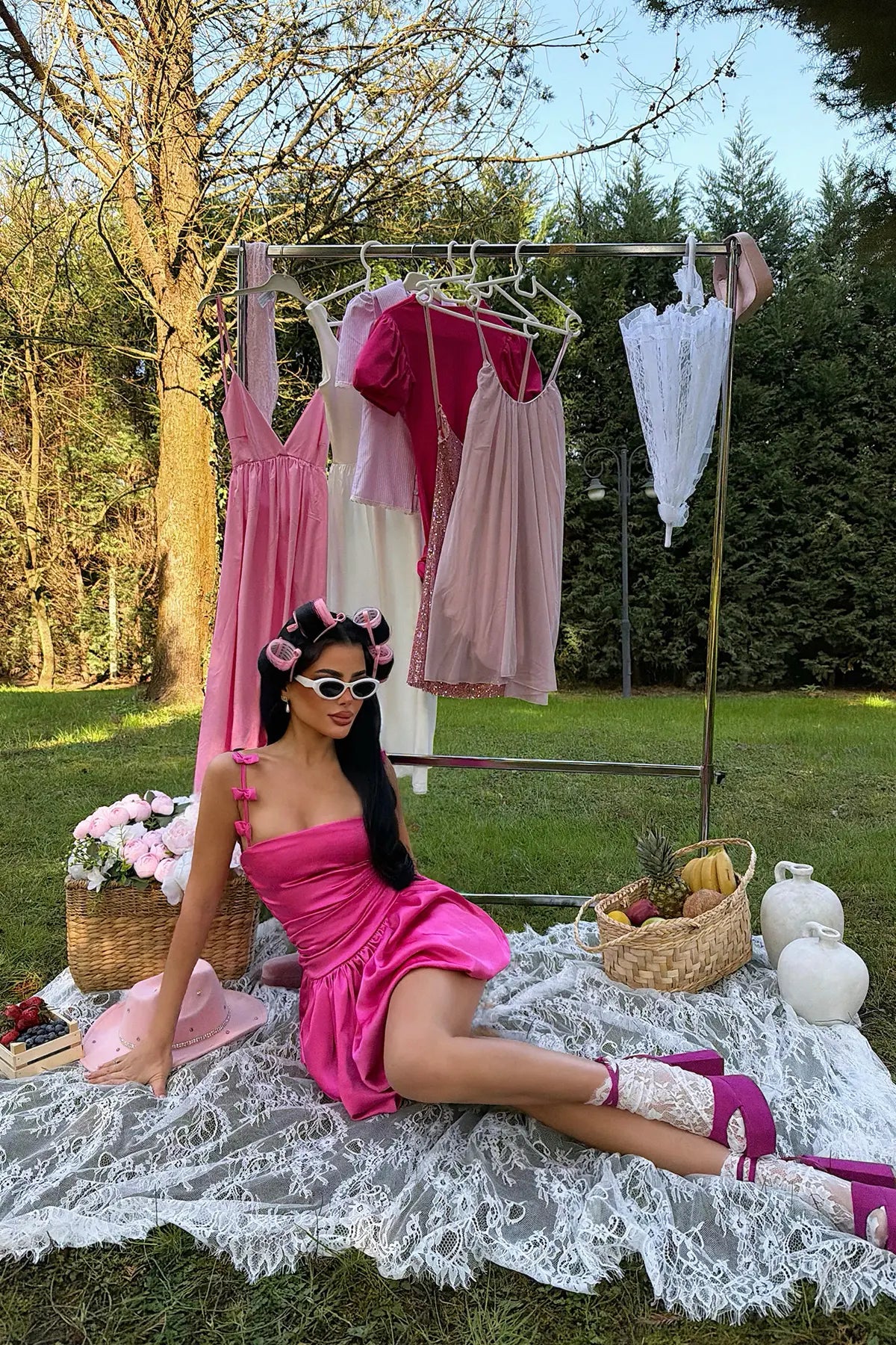 Fuşya Cecilia Askısı Fiyonk Detaylı Mini Balon Elbise