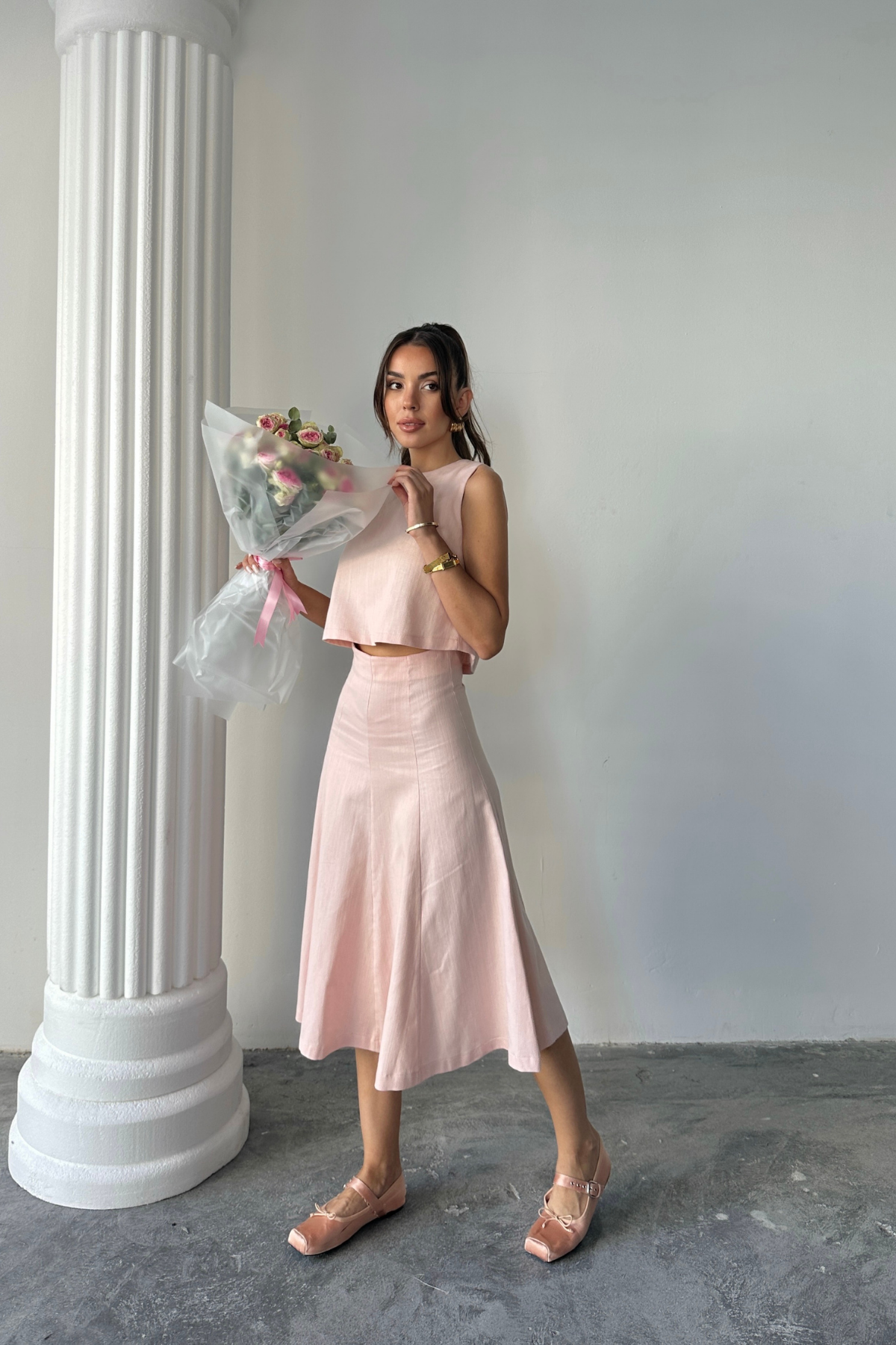 GABARDİN  KOLSUZ BLUZ - PARÇALI ÇAN  ETEK TAKIM - Pudra