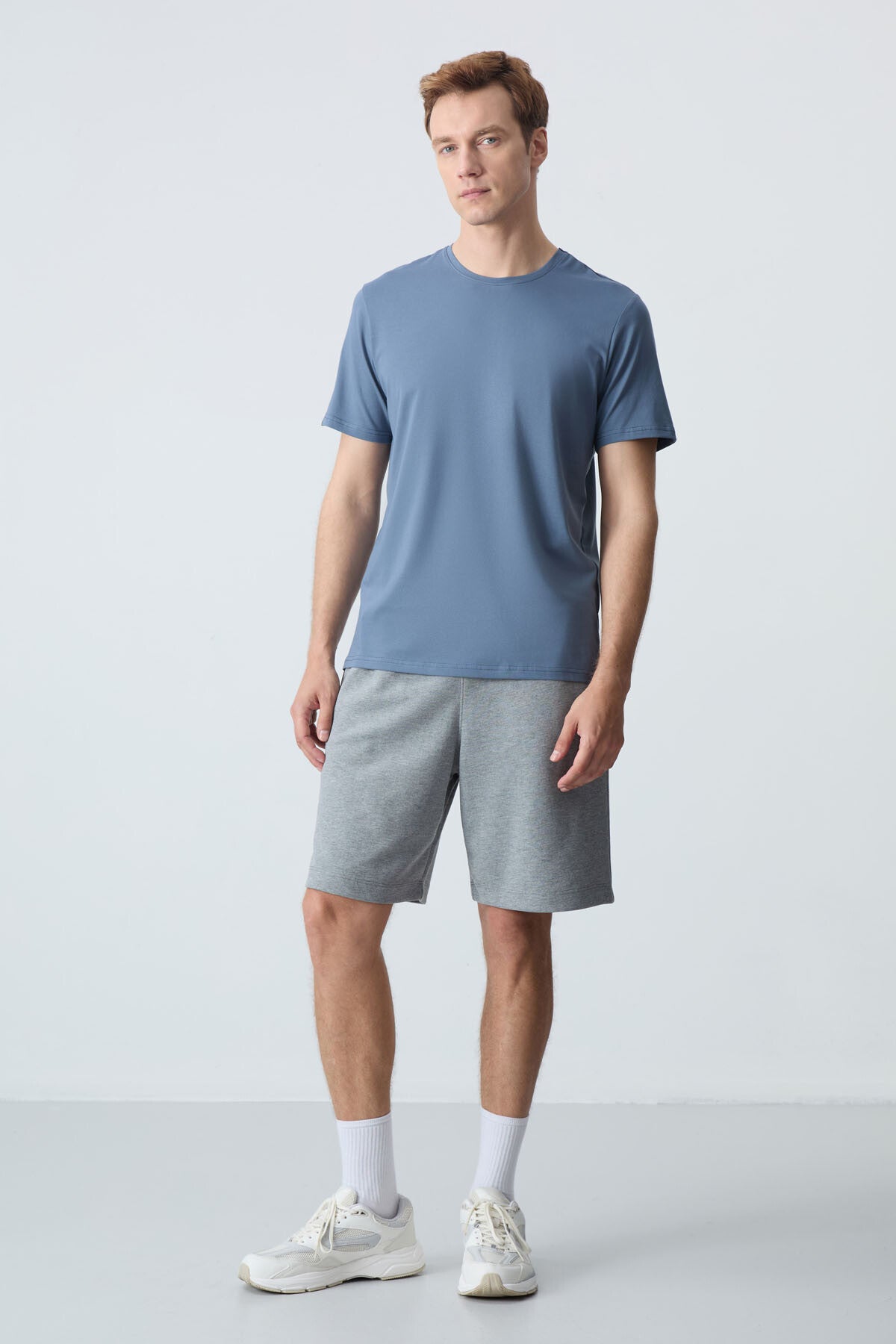 Gri Melanj Pamuklu Kalın Yumuşak Dokulu Standart Fit Basic Erkek Şort  - 81275