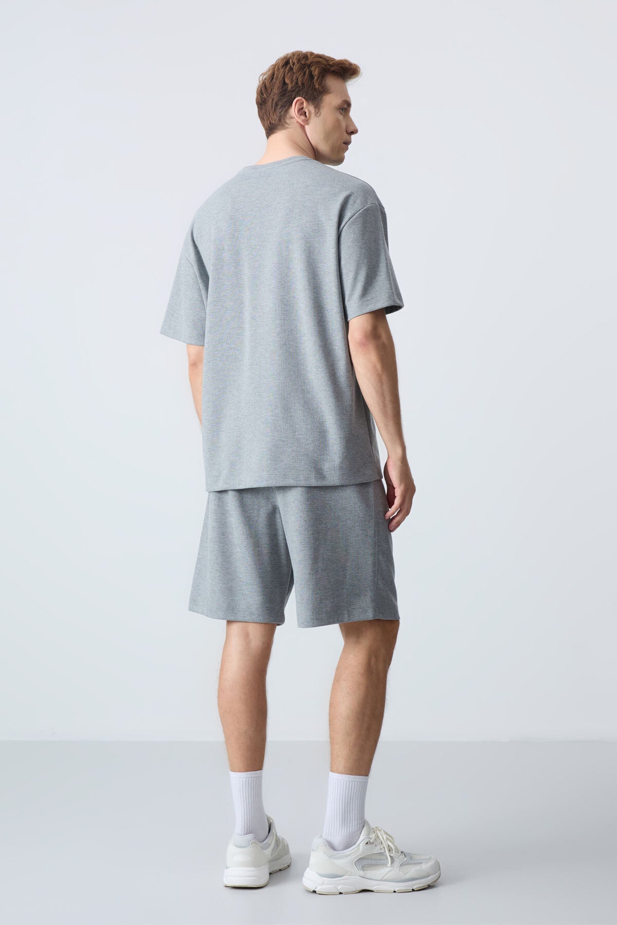 Gri Melanj Pamuklu Kalın Yumuşak Dokulu Oversize Fit Basic Erkek Şort Takım - 85258