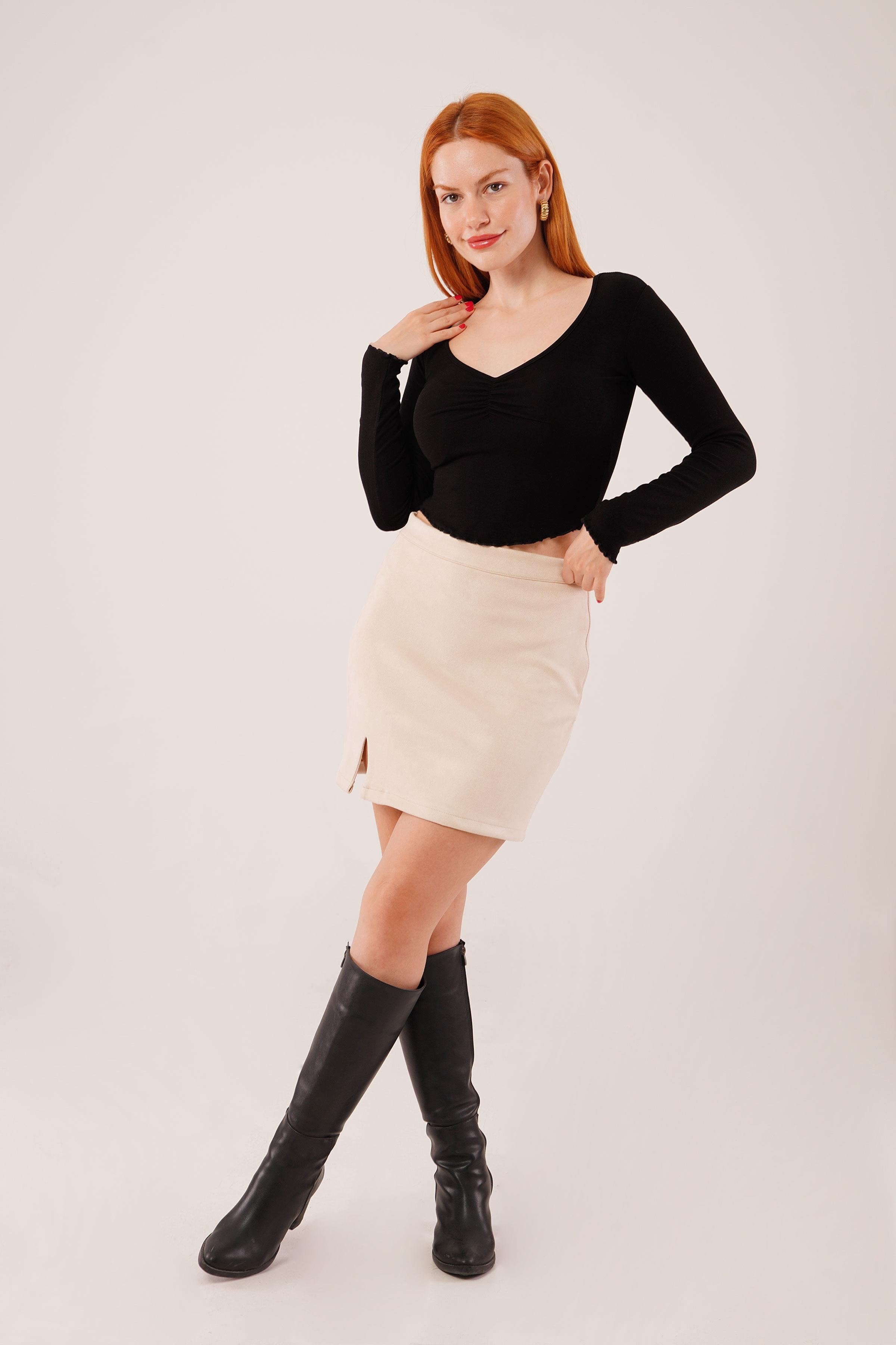 Geniş Yaka Siyah Toptan Basic Body Bluz