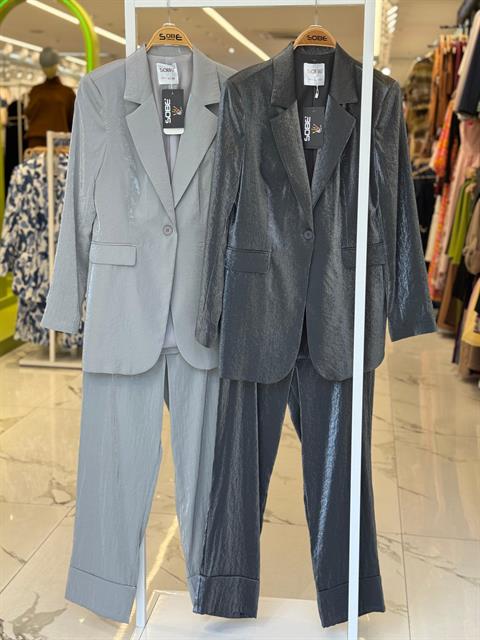 Gisella Parlak Saten Takım 9851