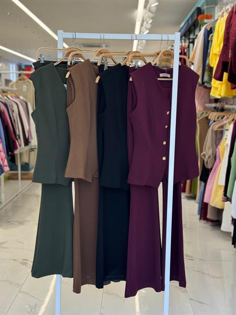 Gold Düğmeli Yelekli ve İspanyol Pantolonlu Modal Takım 10245