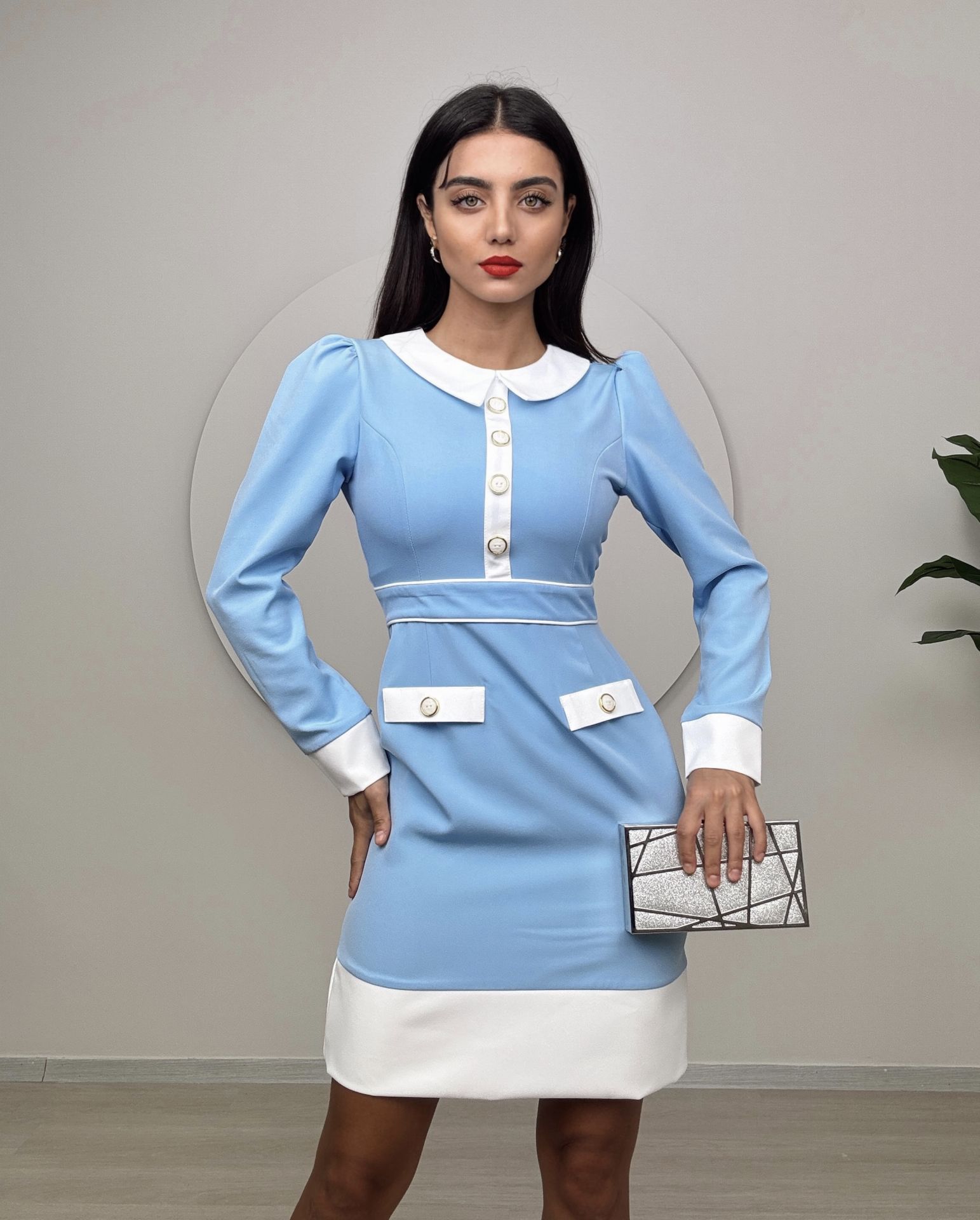 1002 GARNİLİ KISA DAR ELBİSE