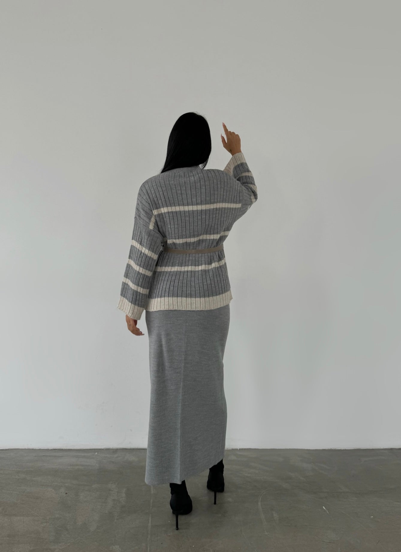 Balıkçı Yaka Etekli Triko Takım 1500