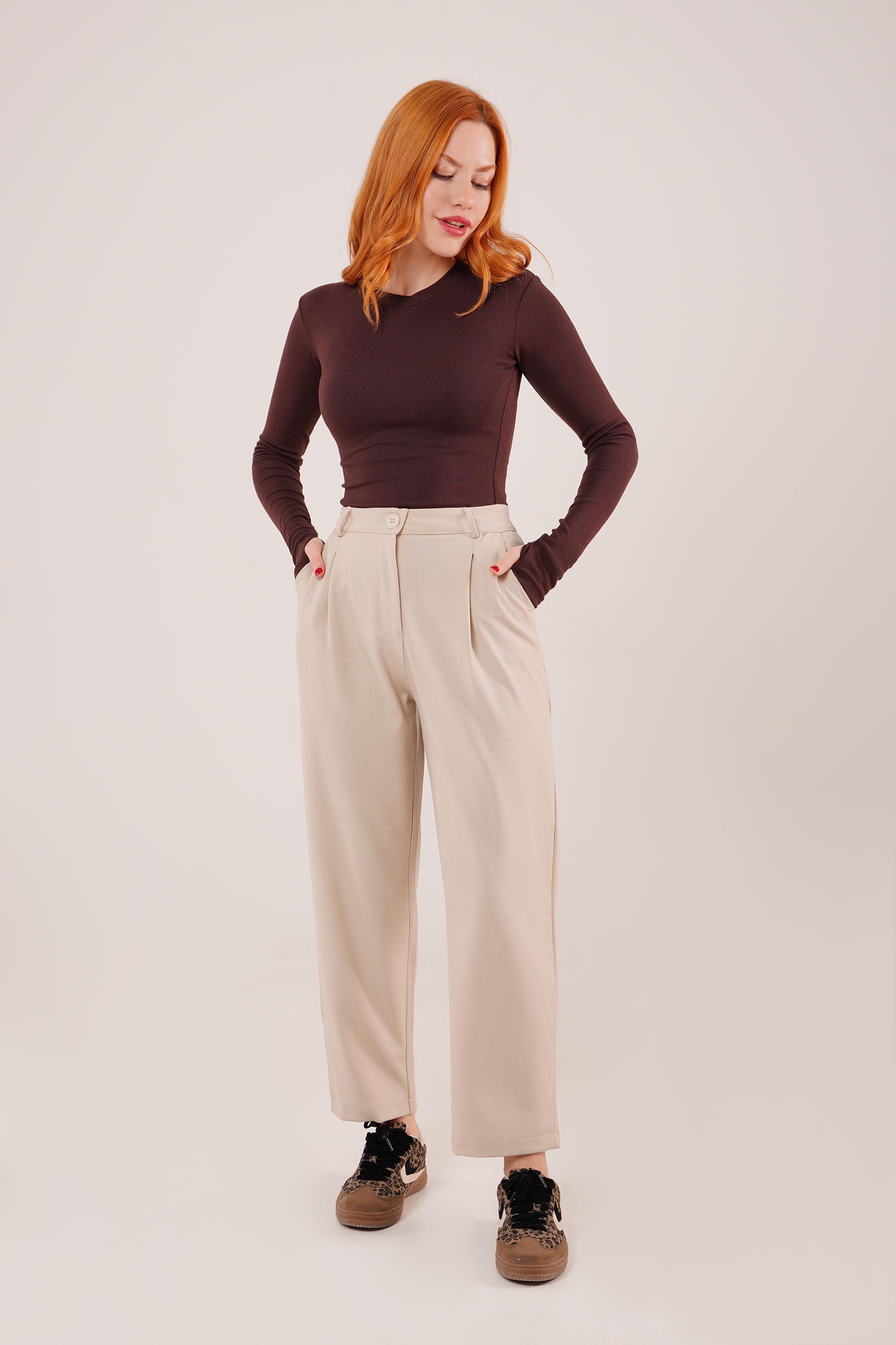 Kapama Cep Detaylı Toptan Krem Pantolon