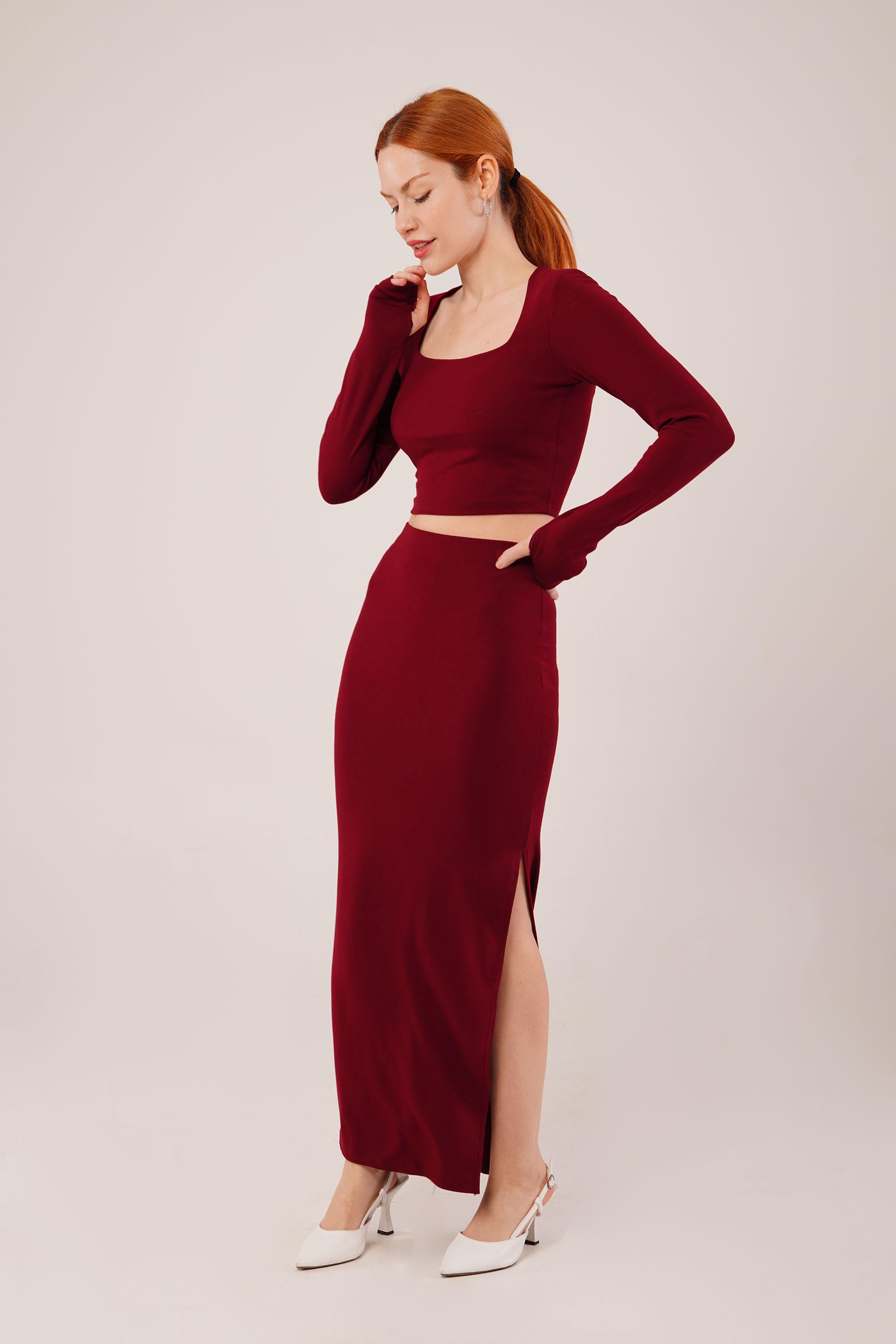 Kare Yaka Bluz Ve Yırtmaç Detaylı Etek Toptan İkili Bordo Takım