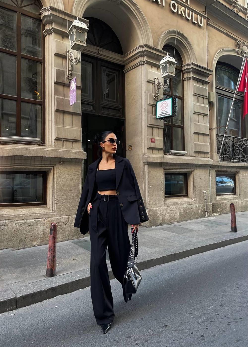 KOL 4 DÜĞME -  BÜSTİYERLİ 3 CEKET PANTOLON TAKIM - Siyah