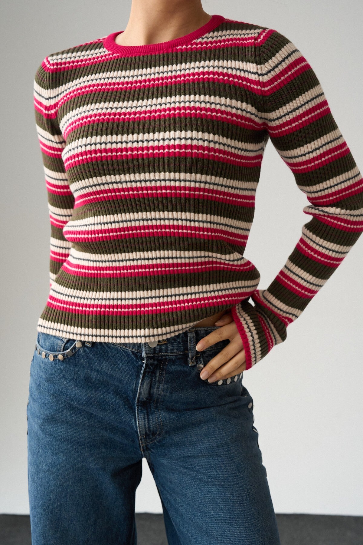 Dark Fuchsia-Khaki Knitted Sweater