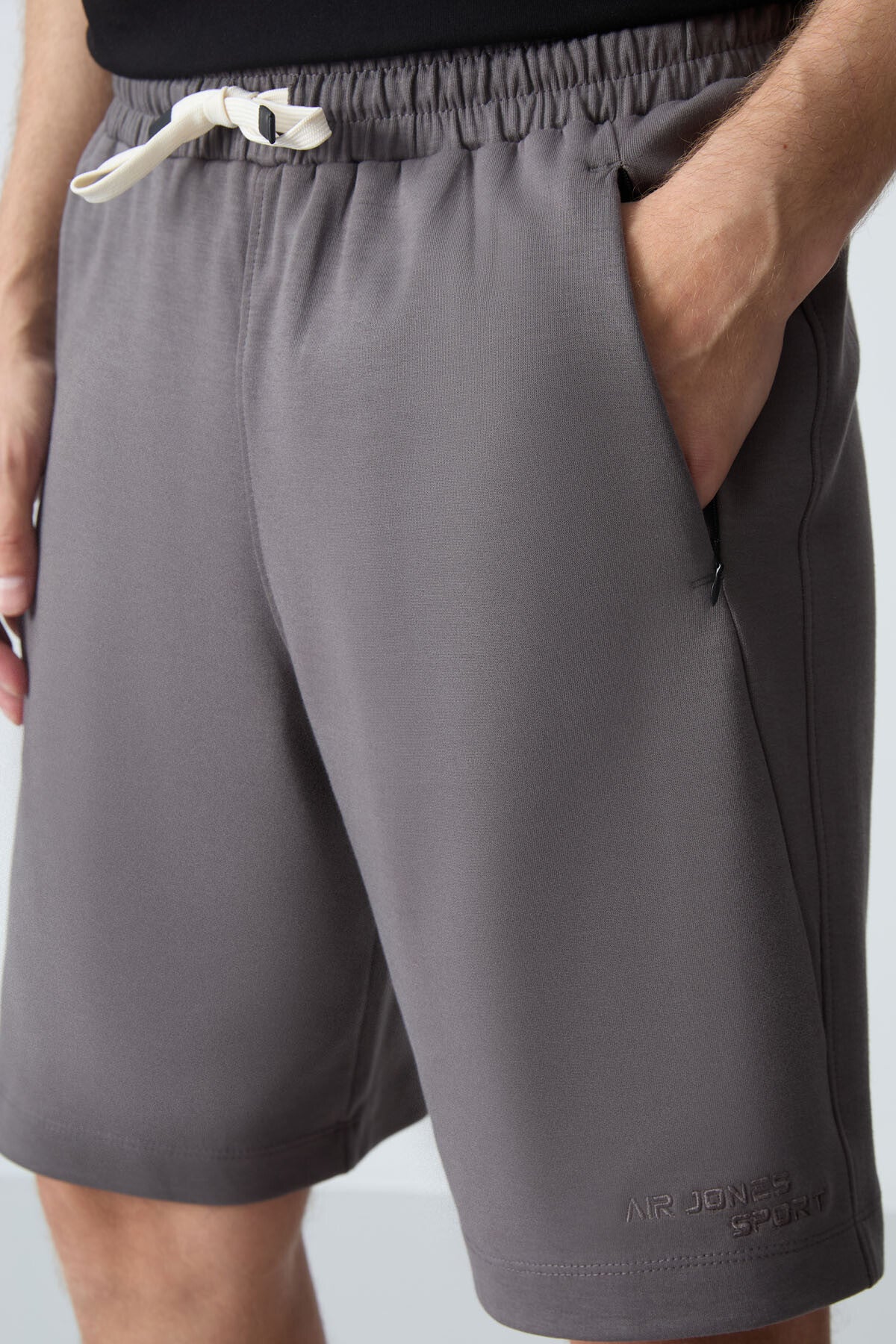 Koyu gri Pamuklu Kalın Yumuşak Dokulu Standart  Fit Basic Erkek Şort  - 81276