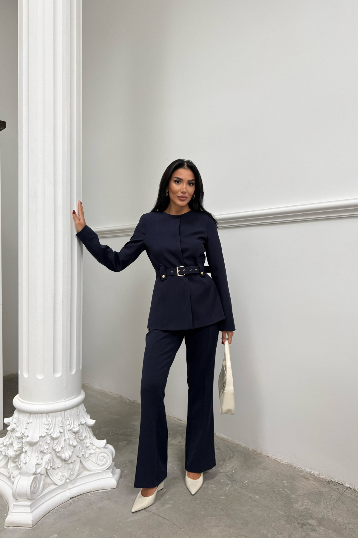 Lacivert Yakasız Belden Kemer Detaylı Ceket Pantolon Takım