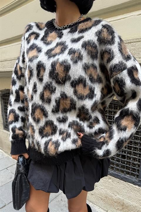 Leopar Desenli Triko Kazak 1337