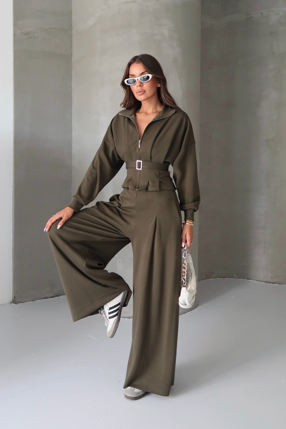 MODAL TAKIM PİLELİ SALAŞ PANTOLON - BELİ KEMERLİ FERMUARLI BLUZ - Haki