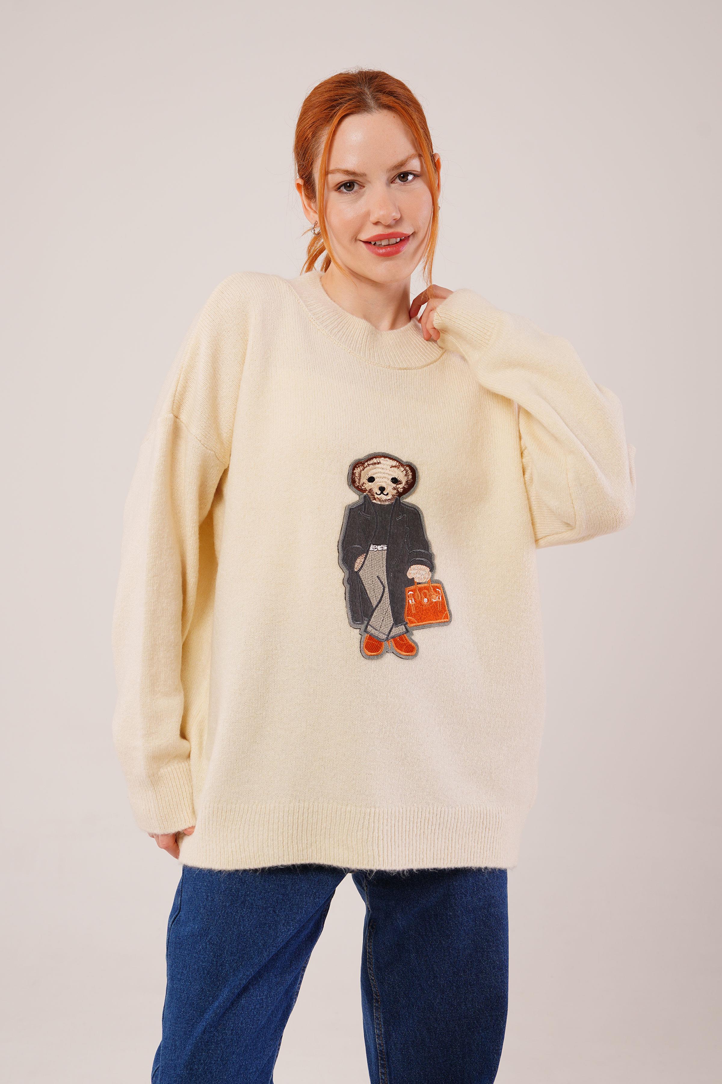 Nakış Detaylı Toptan Krem Triko Kazak