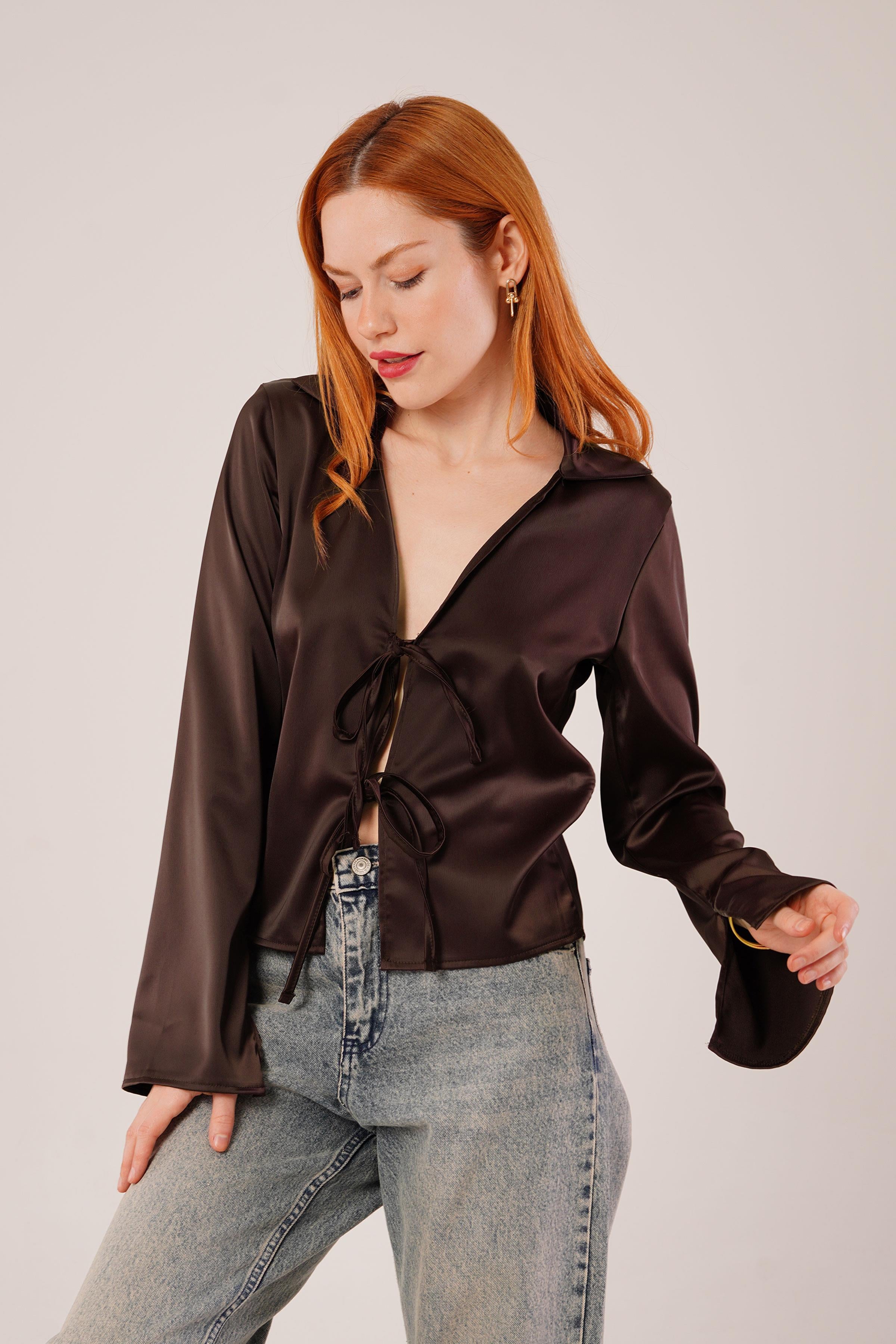 Önden Bağlama Detaylı Saten Toptan Kahverengi Bluz