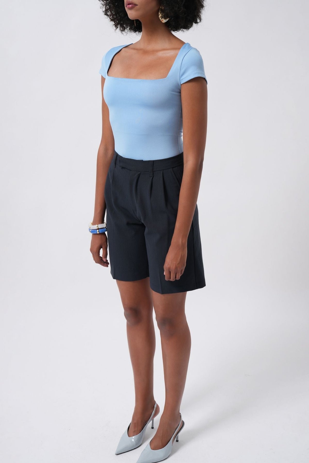 Pencere Detay Mini Dekolte Bluz - Bebe Mavi