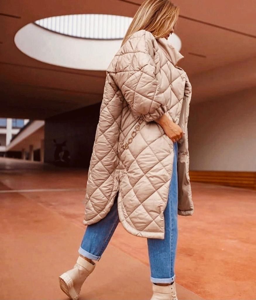 Zincir Detay Şişme Mont