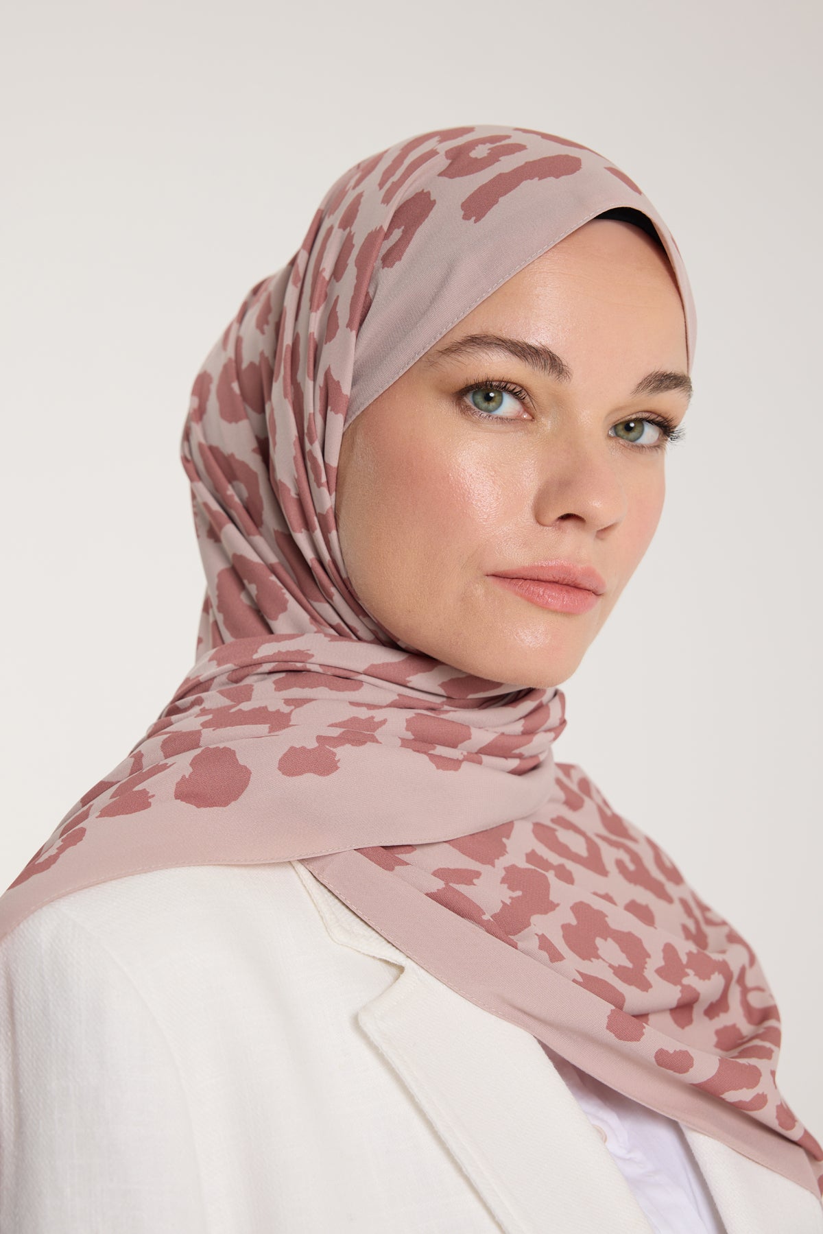 Pure Tone Şal - Leopar Desen - Latte - Nude