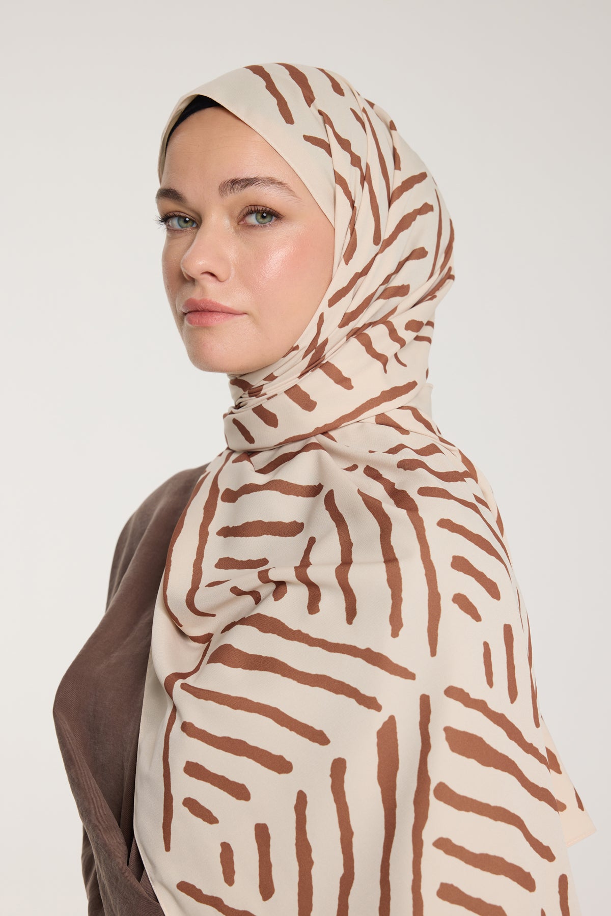 Pure Tone Şal - V Desen - Bej - Kahve